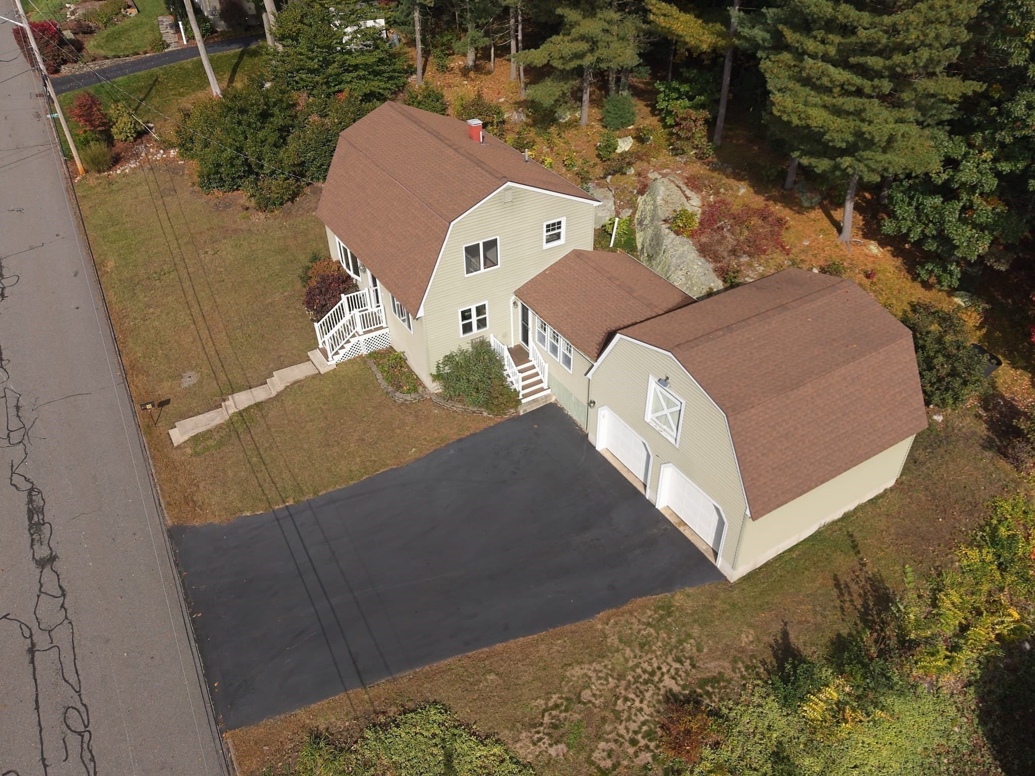 Single Family Residence at 10 Pelham St, Billerica MA 01821, Billerica, photo 20 of 21