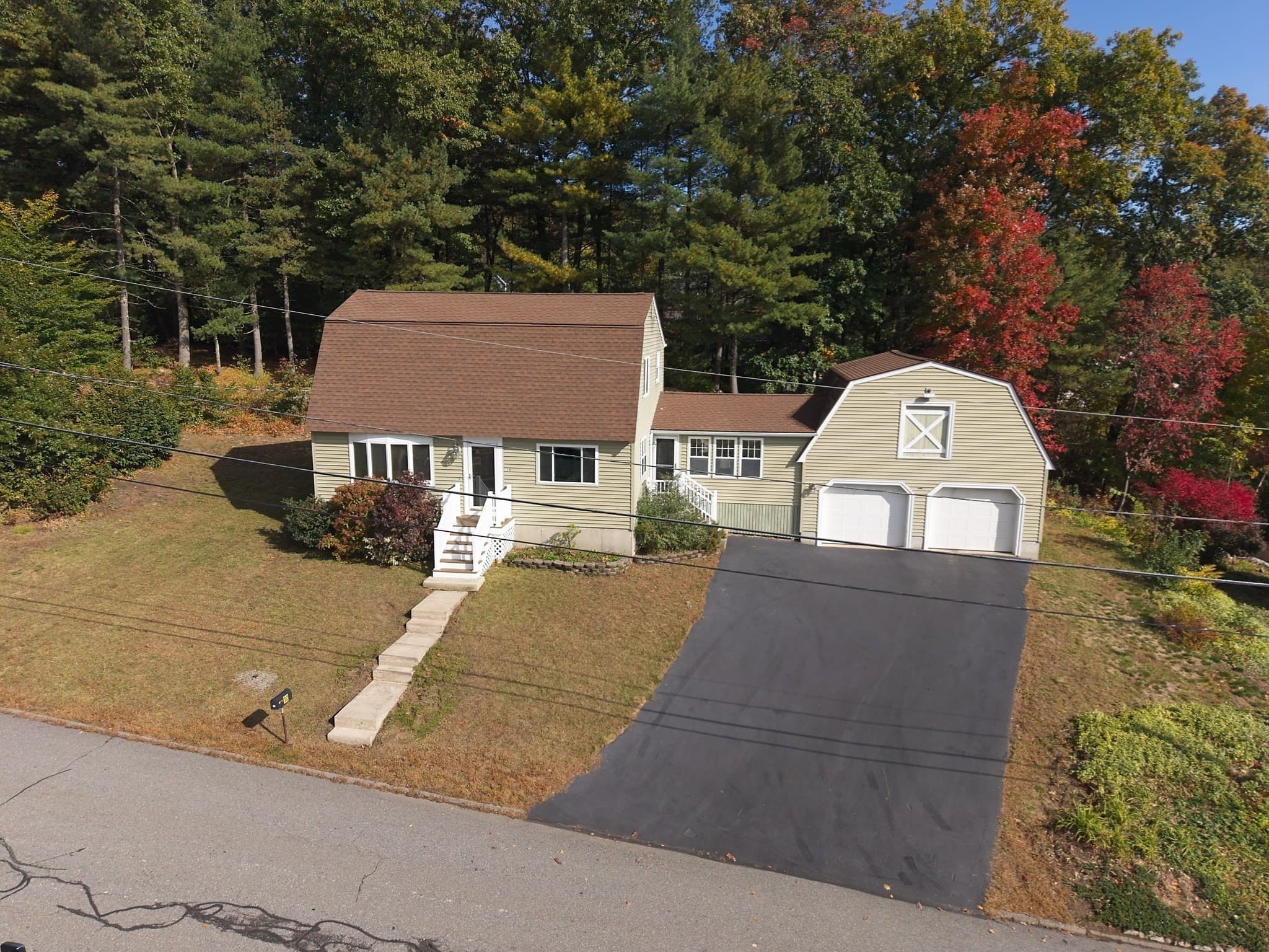Single Family Residence at 10 Pelham St, Billerica MA 01821, Billerica, photo 19 of 21