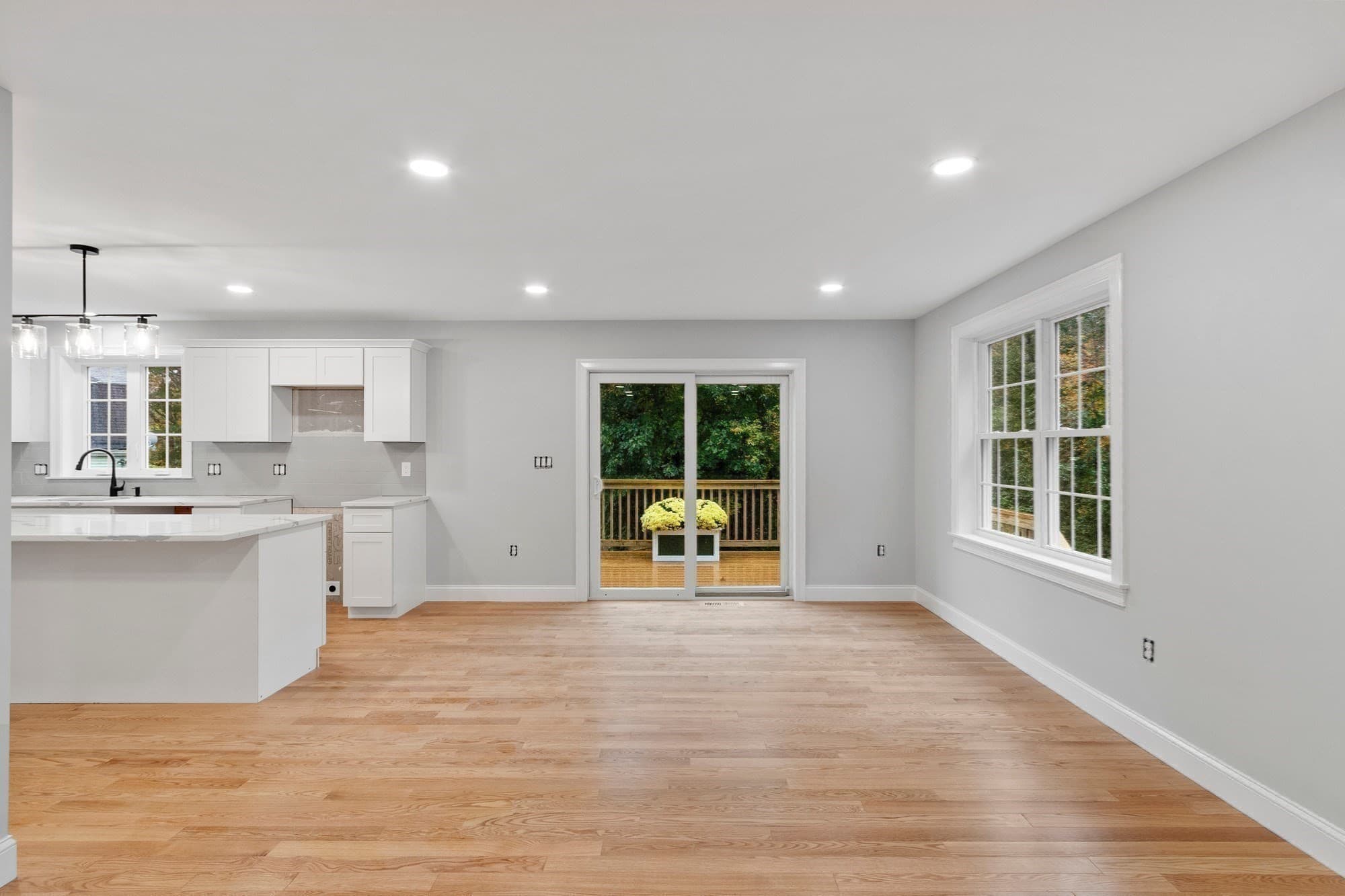 Single Family Residence at 300 South St., Tewksbury MA 01876, Tewksbury, photo 10 of 31