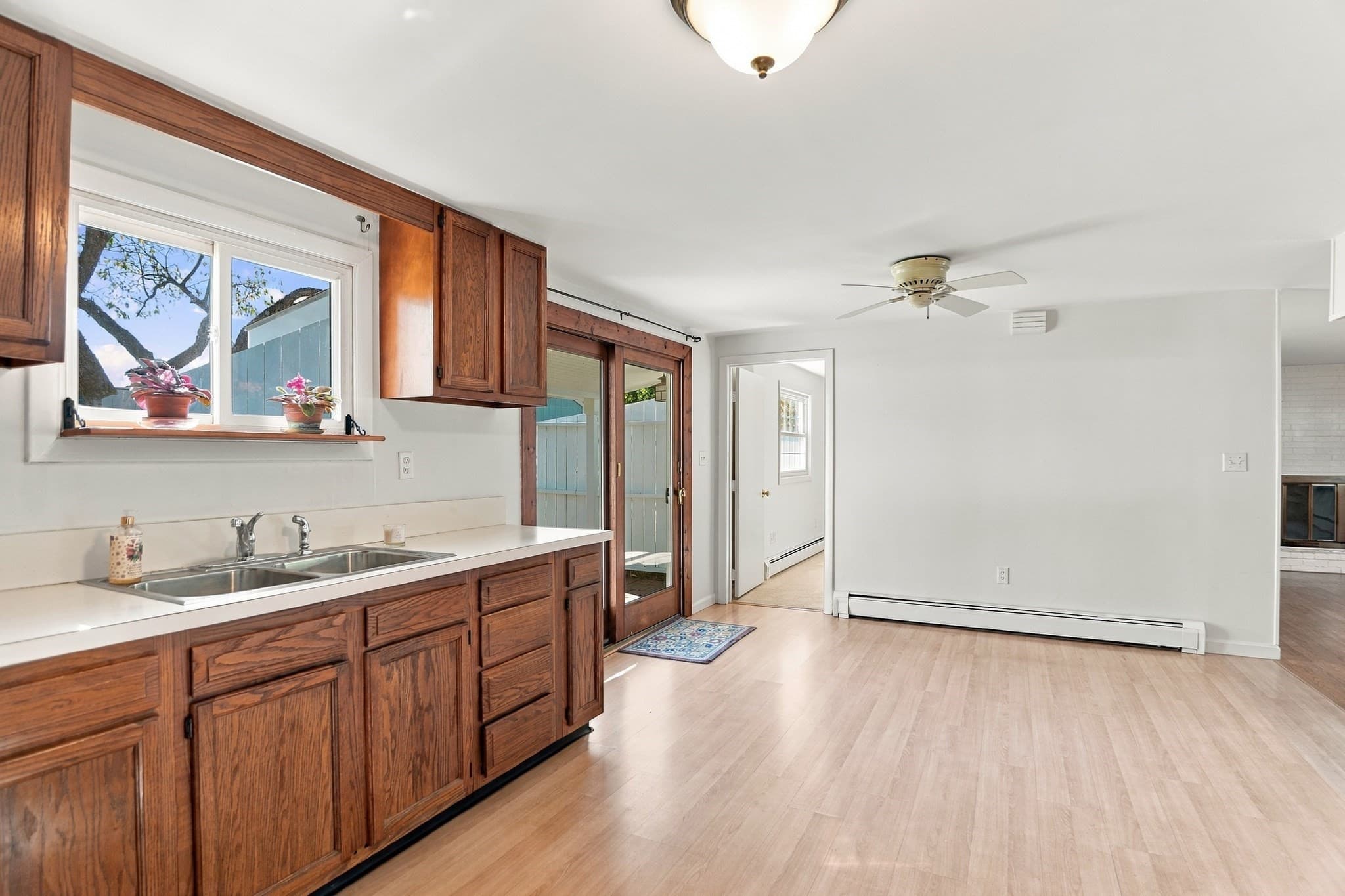 Single Family Residence at 18 Susan Drive, Billerica MA 01821, Billerica, photo 9 of 42