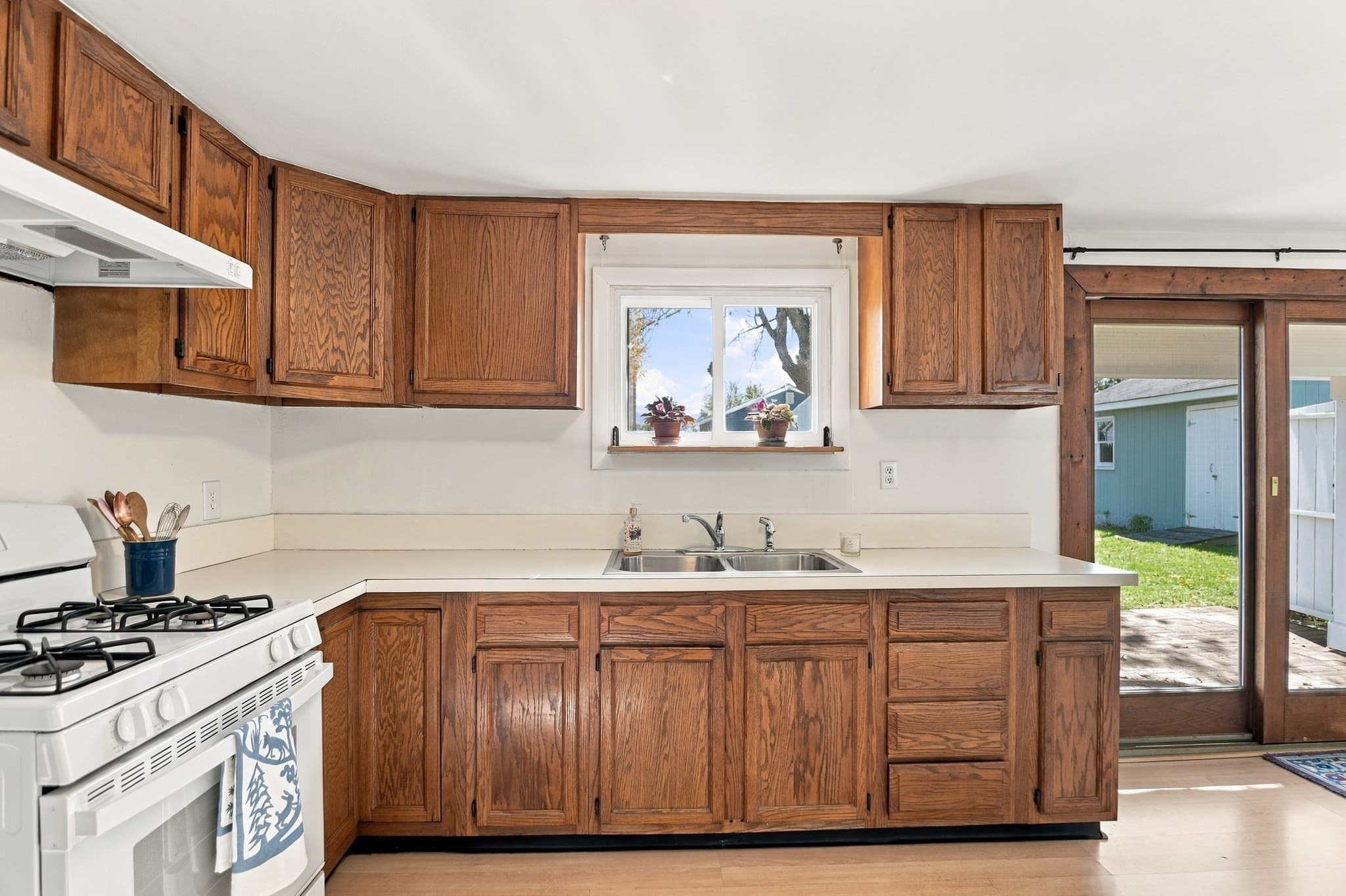 Single Family Residence at 18 Susan Drive, Billerica MA 01821, Billerica, photo 10 of 42
