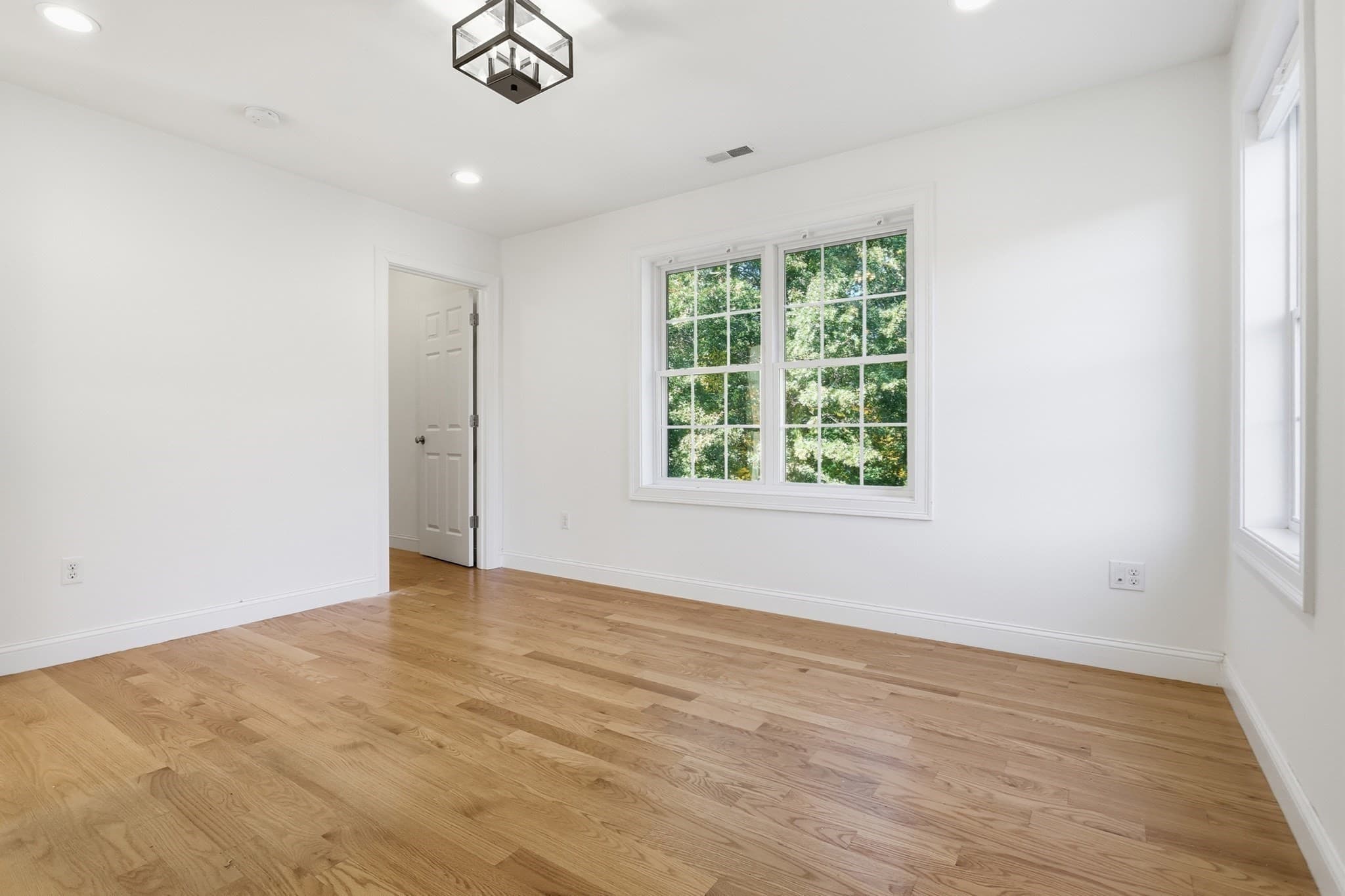 Single Family Residence at 27 Mcintosh Ln, Littleton MA 01460, photo 32 of 41