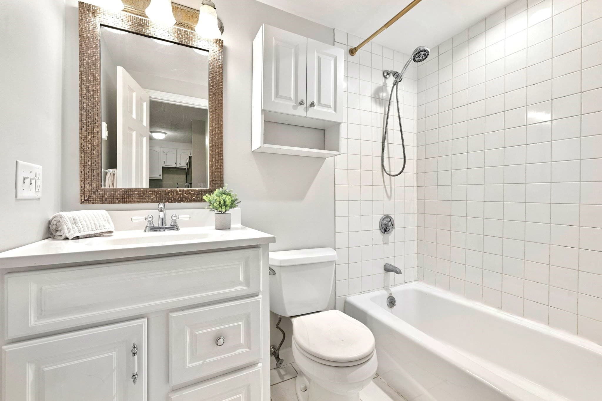 Condominium at 32 Washington St # 1, Boston MA 02129, Boston, photo 10 of 14