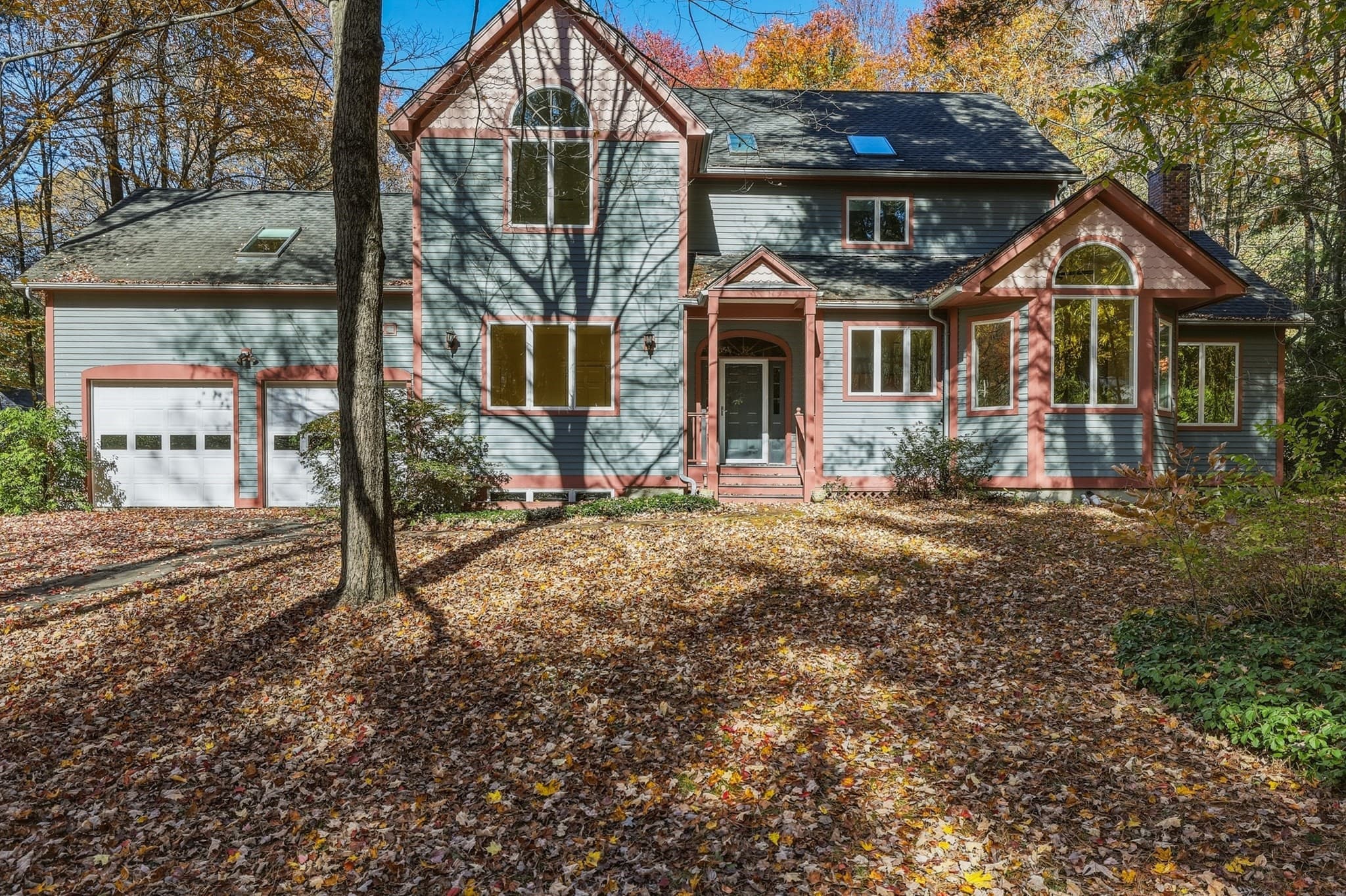 521 Old Farm Rd, Amherst MA 01002