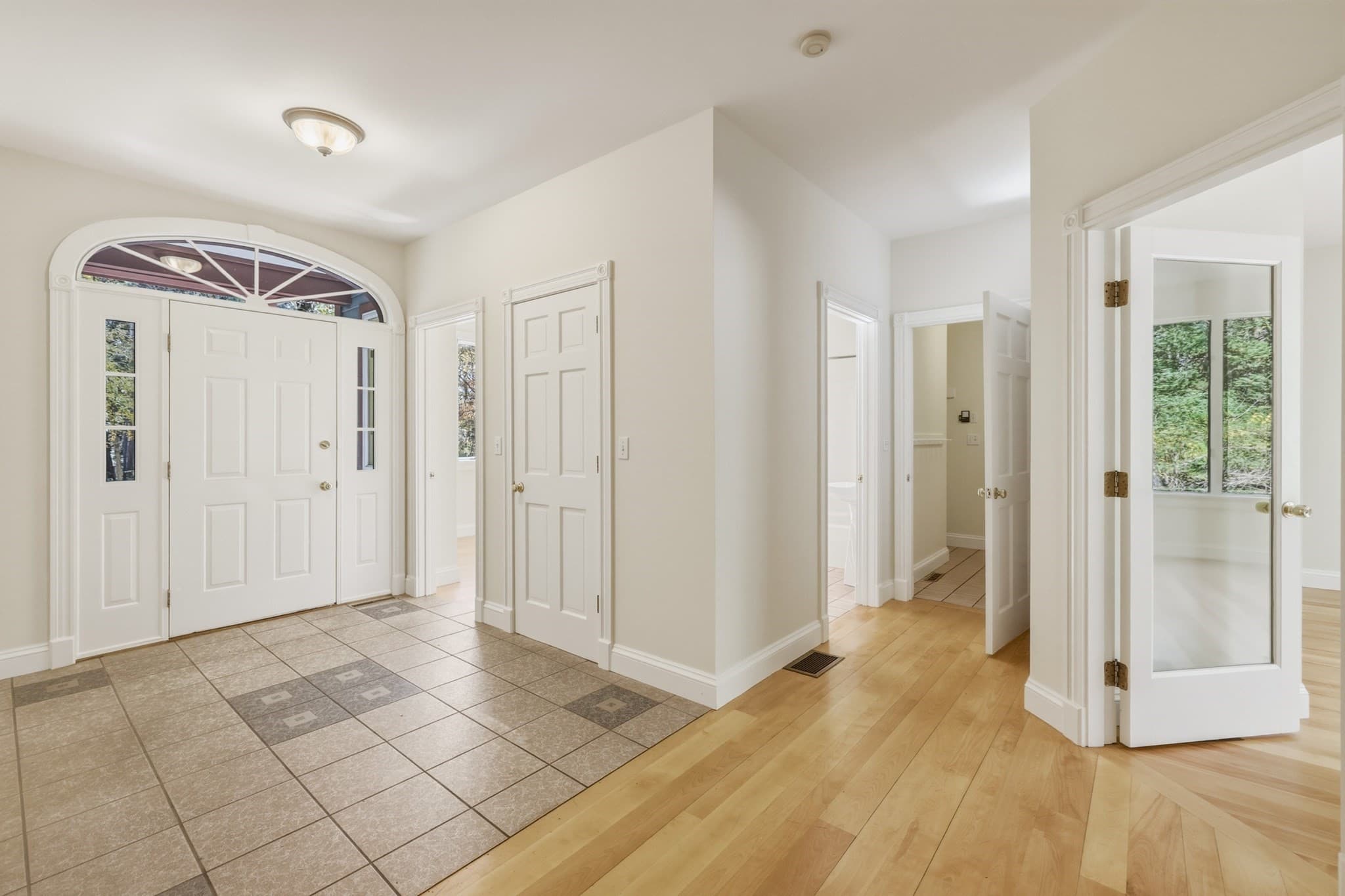 Single Family Residence at 521 Old Farm Rd, Amherst MA 01002, photo 18 of 40