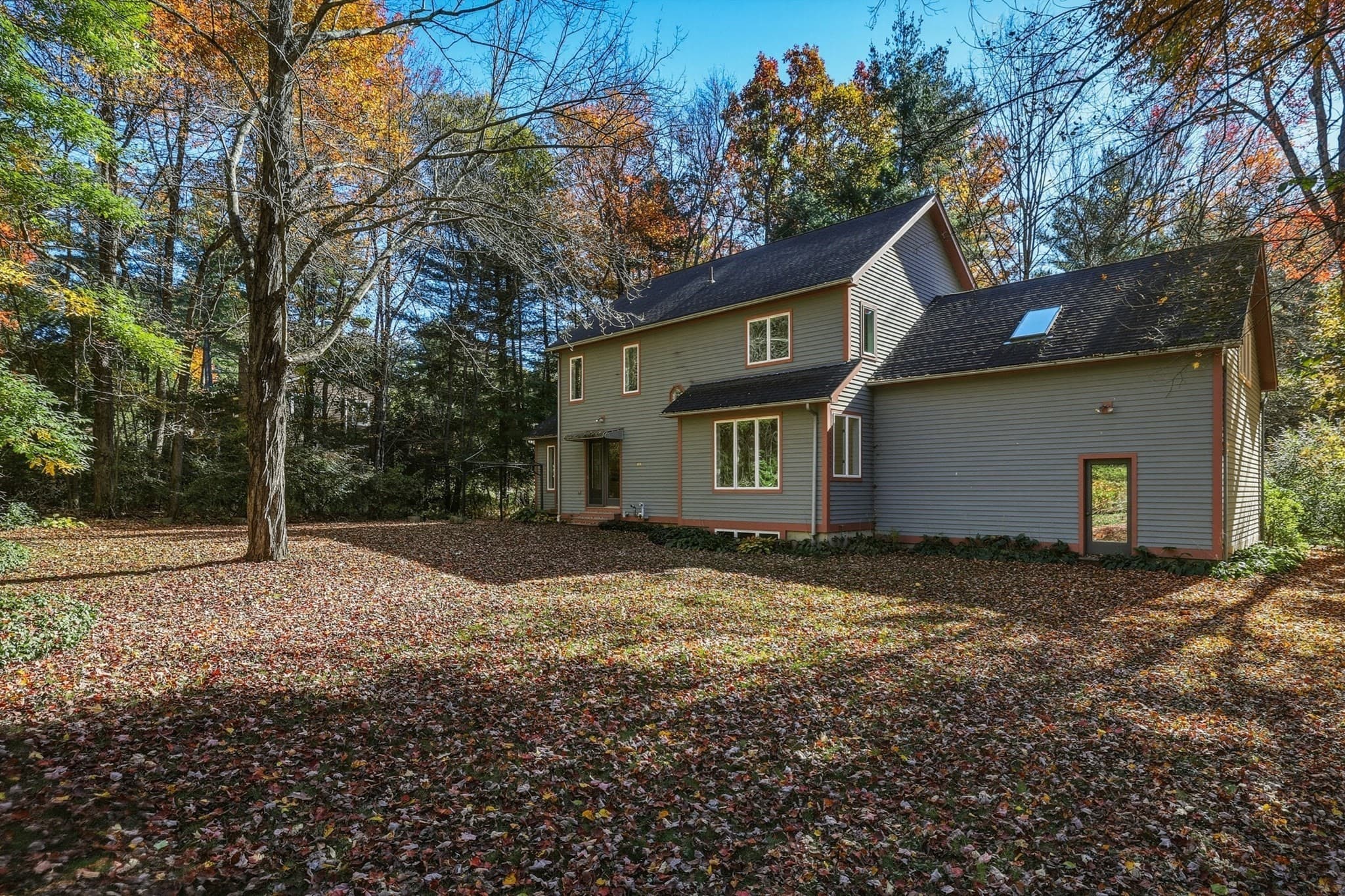 Single Family Residence at 521 Old Farm Rd, Amherst MA 01002, photo 39 of 40