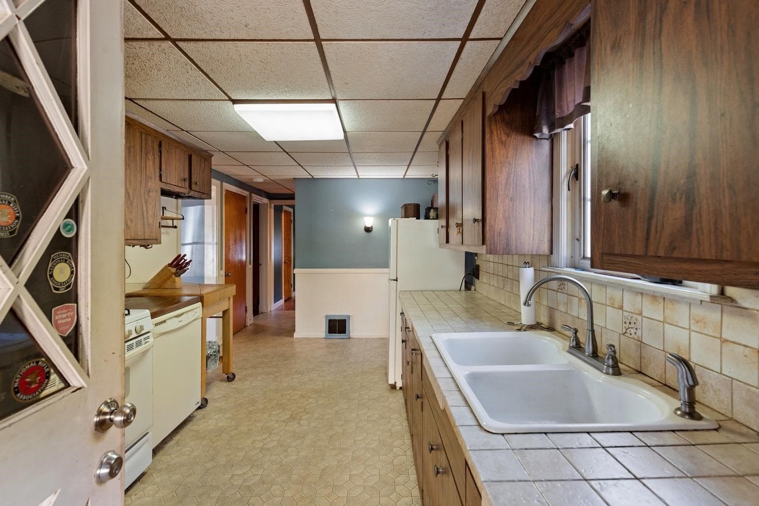 Single Family Residence at 25 Stanwood Road, Lynn MA 01904, Lynn, photo 7 of 26