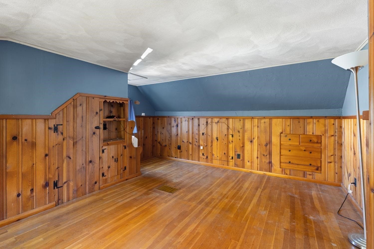 Single Family Residence at 25 Stanwood Road, Lynn MA 01904, Lynn, photo 20 of 26