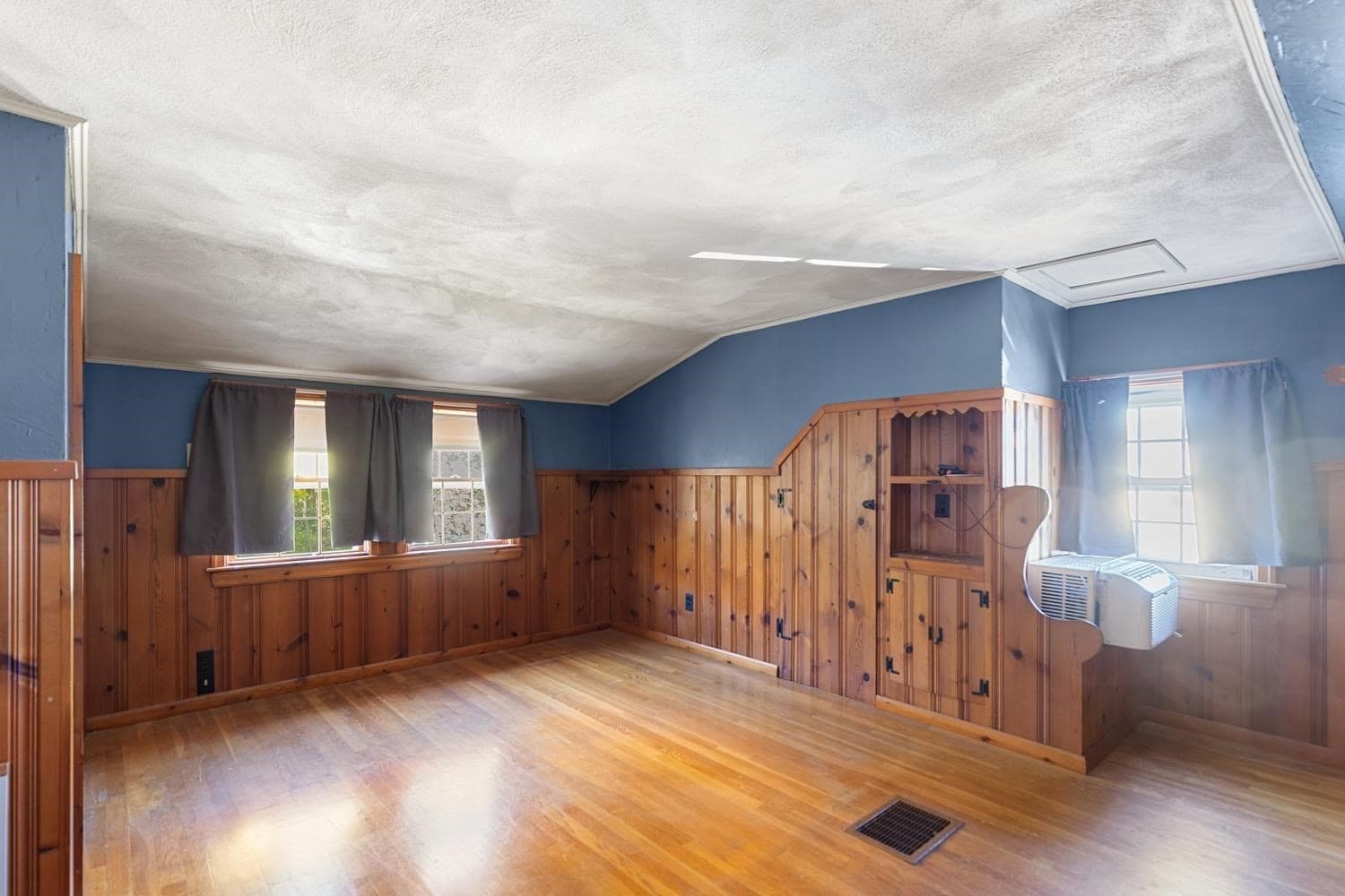 Single Family Residence at 25 Stanwood Road, Lynn MA 01904, Lynn, photo 18 of 26