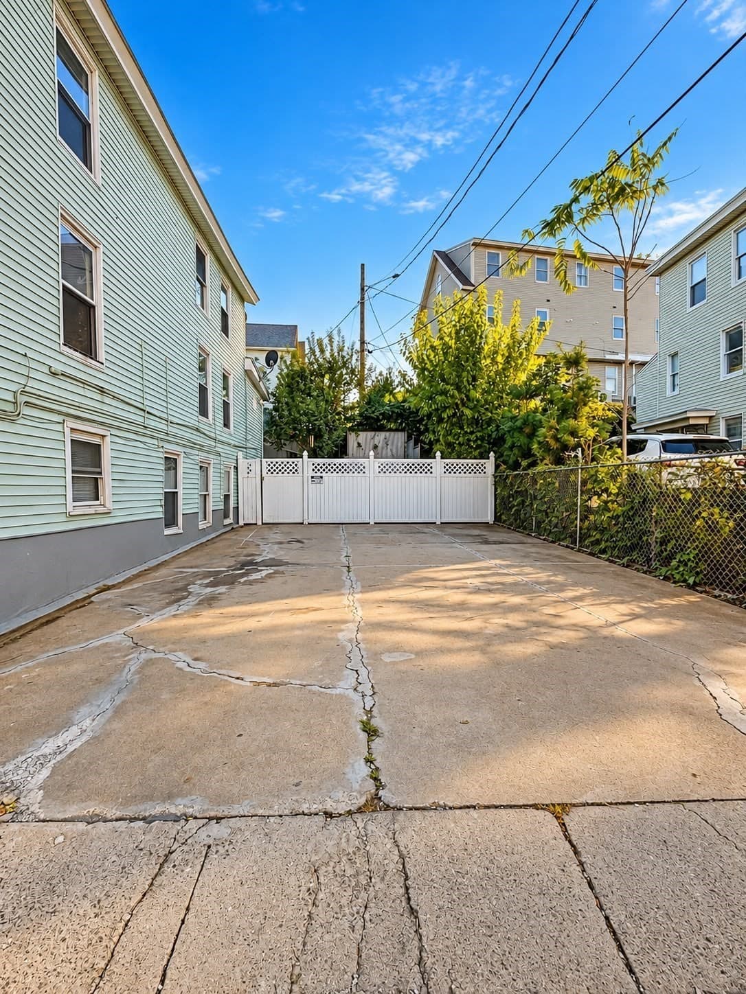 3 Family at 321-323 Lawrence St, Lowell MA 01850, Lowell, photo 23 of 30