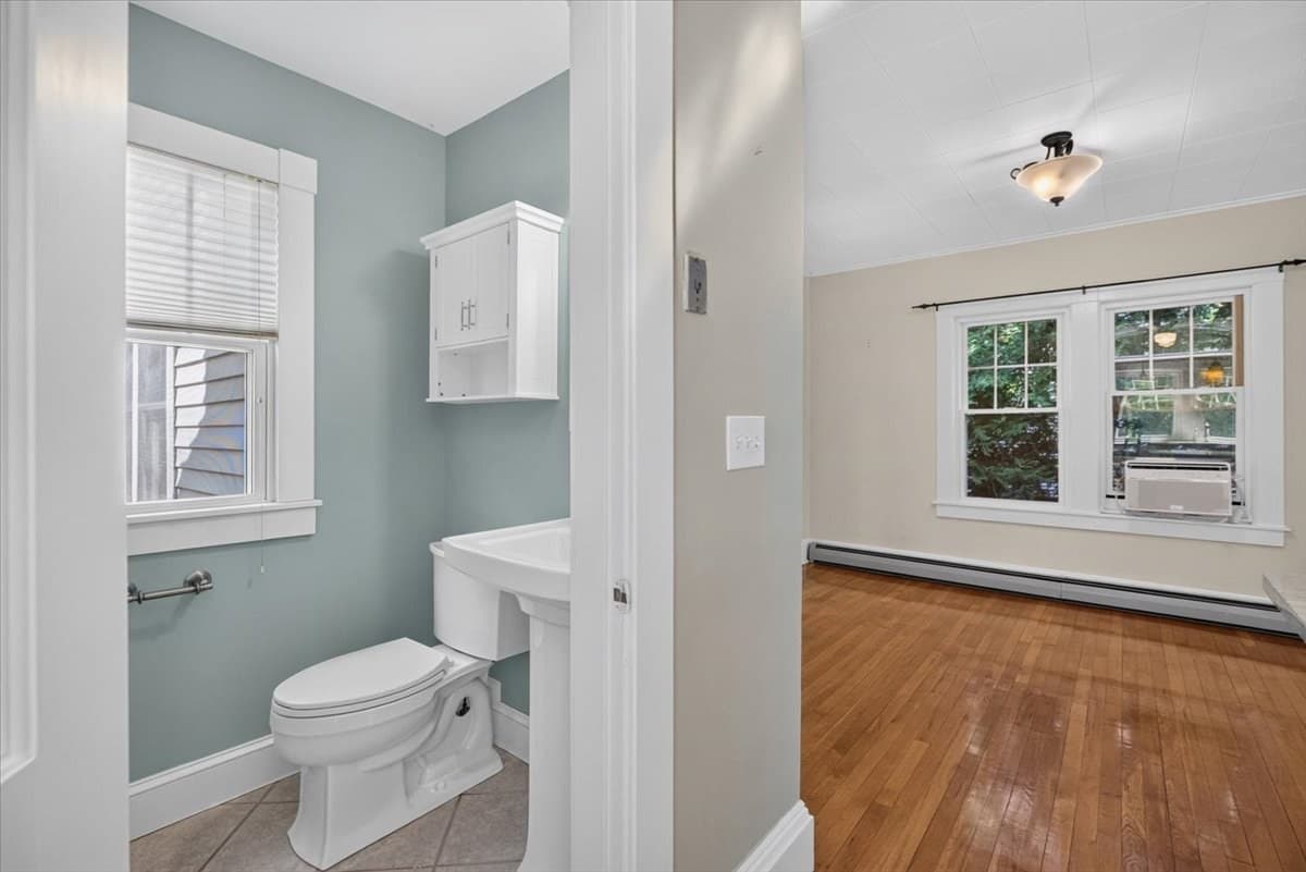 Single Family Residence at 26 Homecrest St, Longmeadow MA 01106, photo 12 of 38
