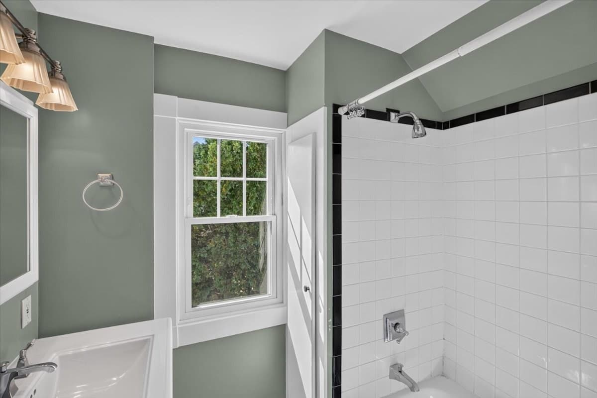 Single Family Residence at 26 Homecrest St, Longmeadow MA 01106, photo 26 of 38