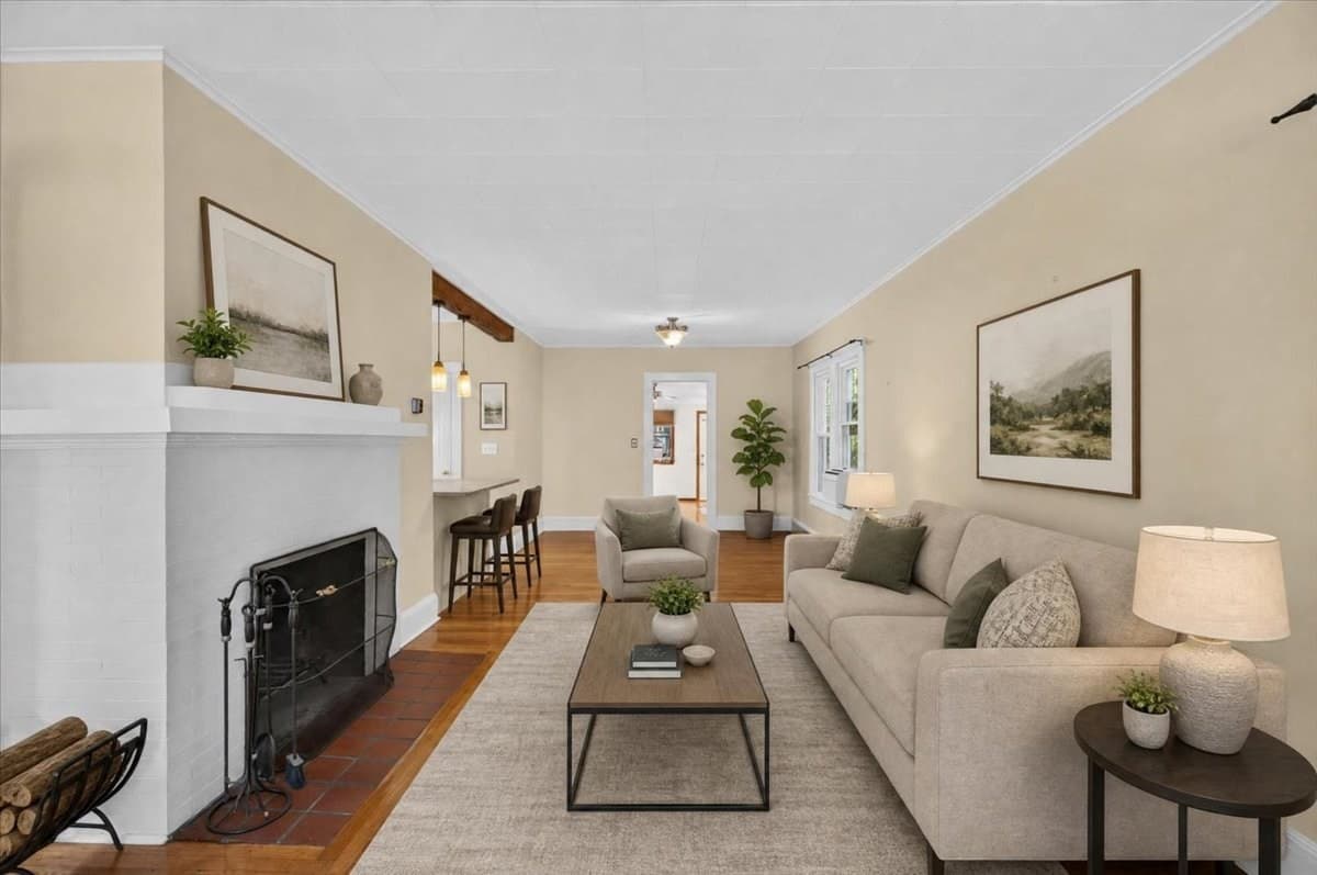 Single Family Residence at 26 Homecrest St, Longmeadow MA 01106, photo 7 of 38