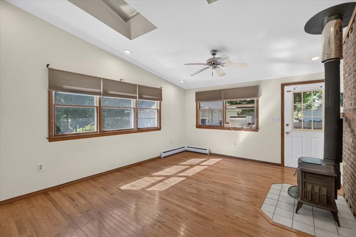 Single Family Residence at 26 Homecrest St, Longmeadow MA 01106, photo 14 of 38
