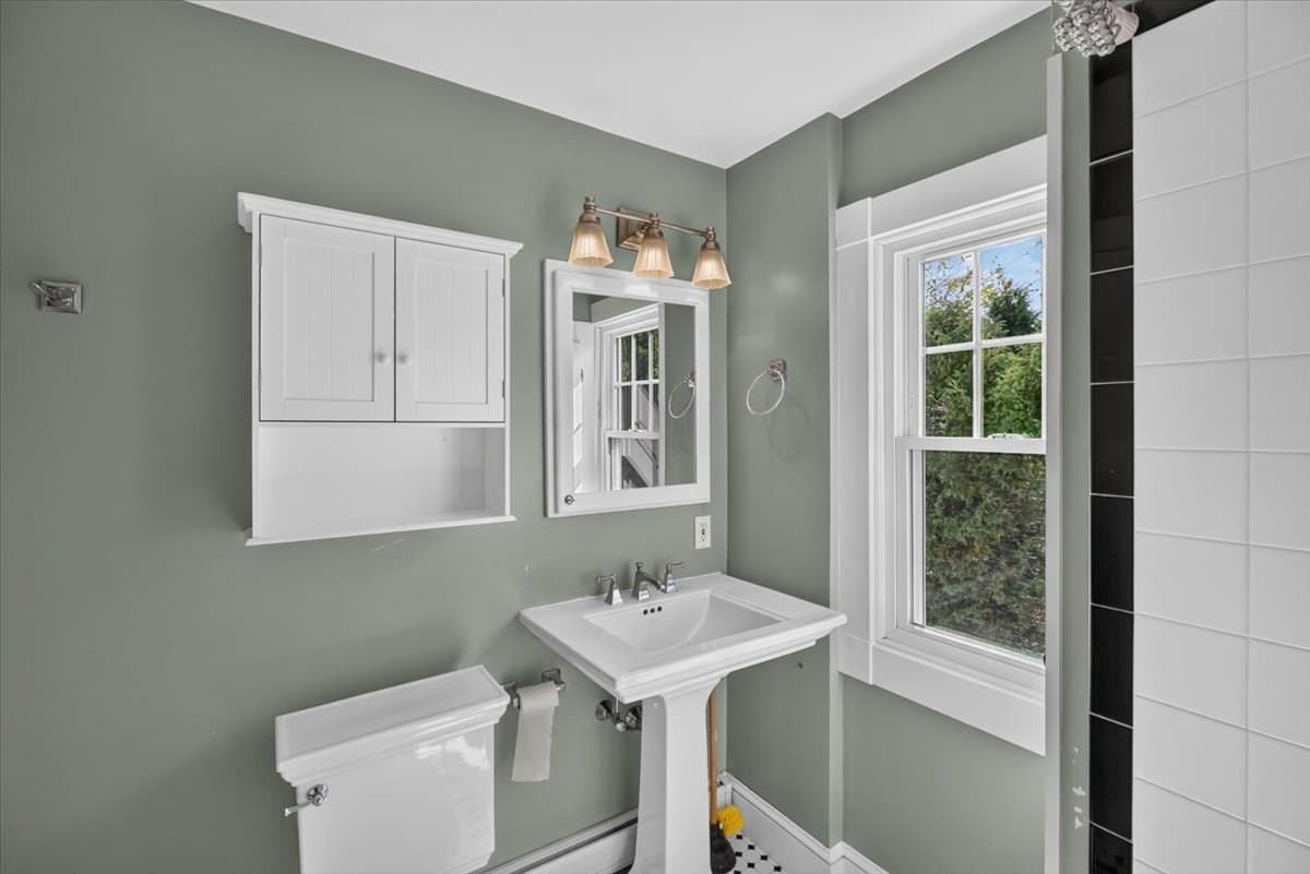 Single Family Residence at 26 Homecrest St, Longmeadow MA 01106, photo 25 of 38