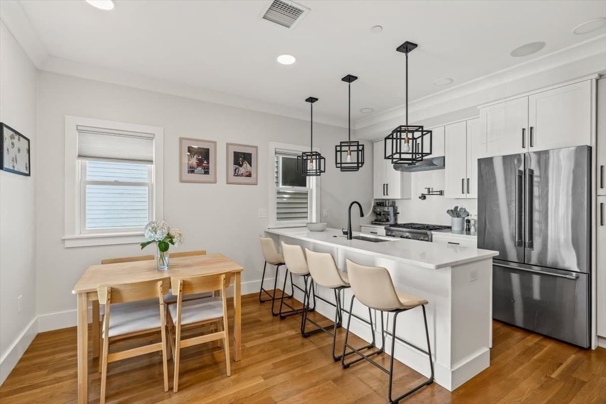 Condominium at 246 Athens Street # 1, Boston MA 02127, Boston, photo 8 of 25