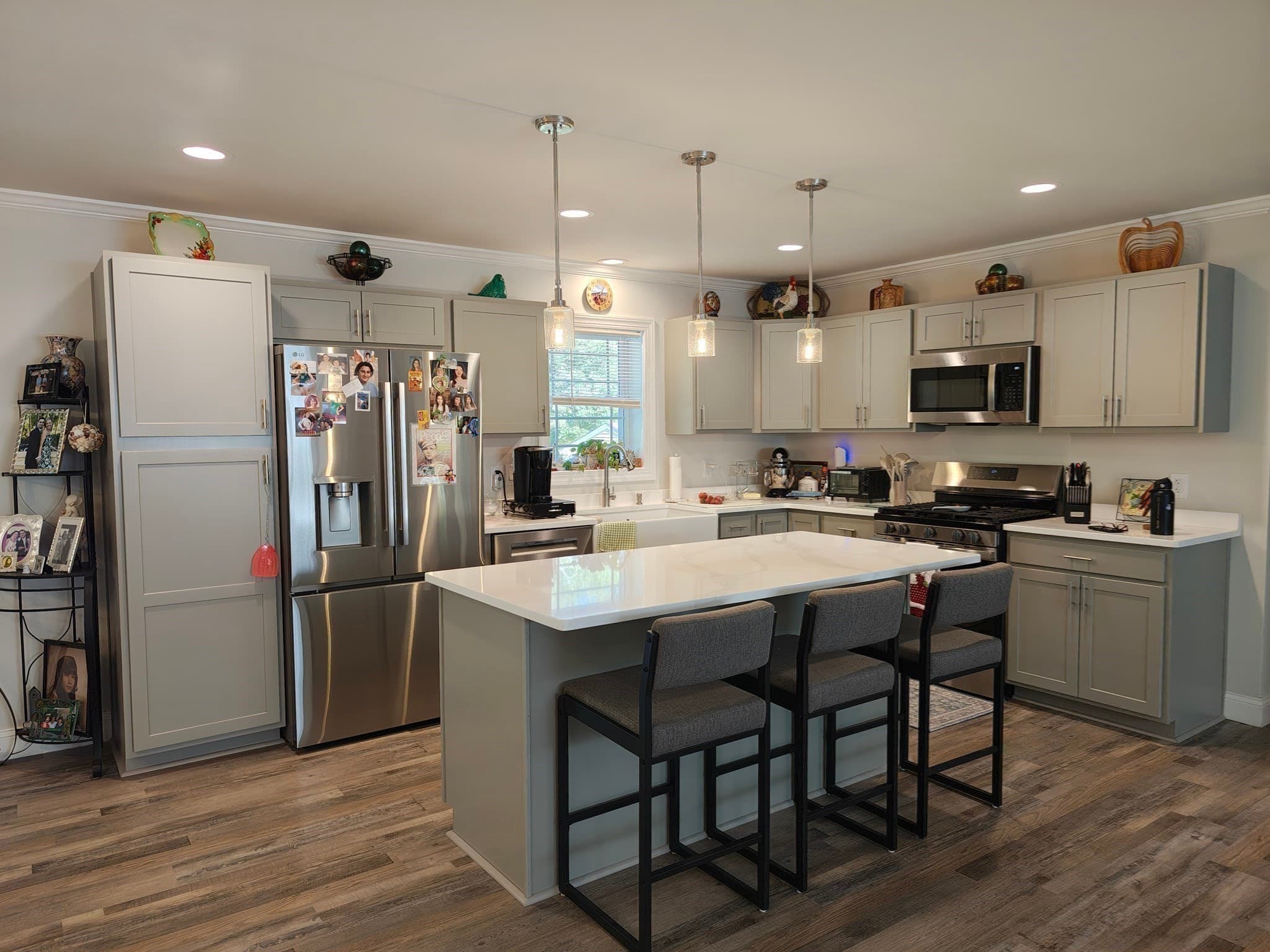 Single Family Residence at 337 Lucy Little Rd, Dartmouth MA 02747, Dartmouth, photo 16 of 29