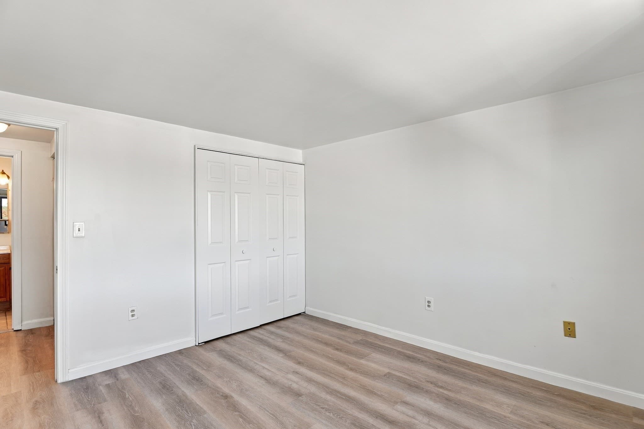 Condominium at 8 Ninth Street # 516, Medford MA 02155, photo 24 of 36
