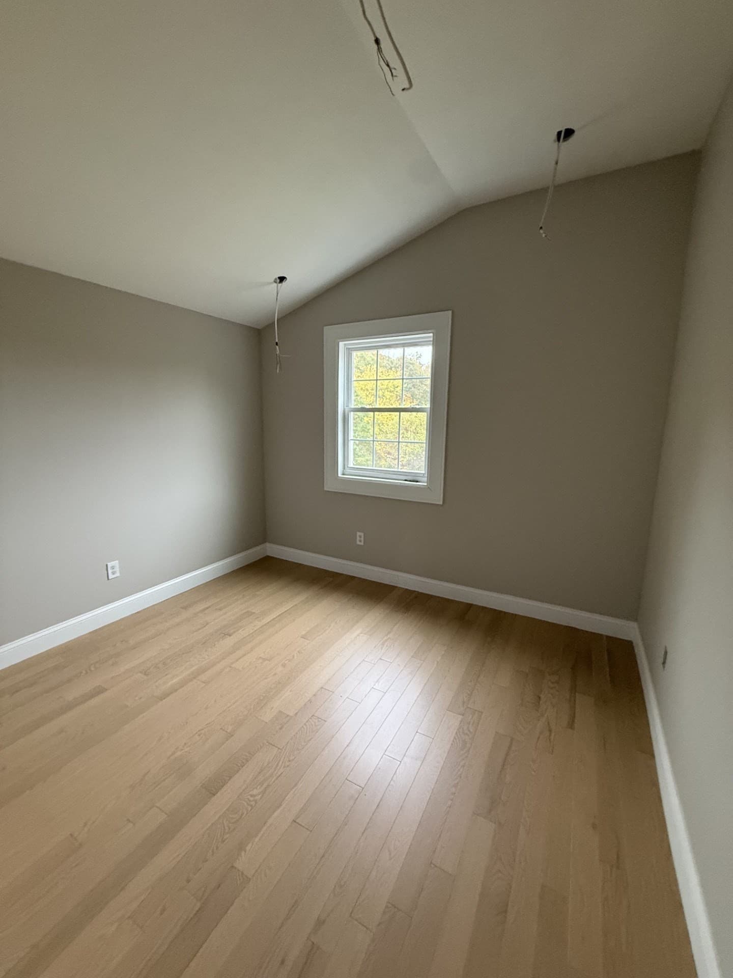 Single Family Residence at 40 Brooks Pond Rd, Spencer MA 01562, photo 25 of 40