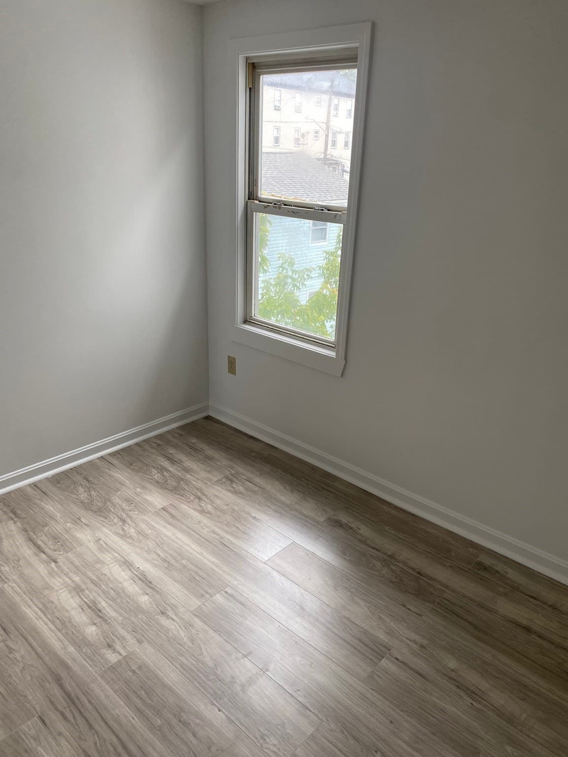 Condominium at 177 Nashua Street # 6, Fall River MA 02721, photo 8 of 9