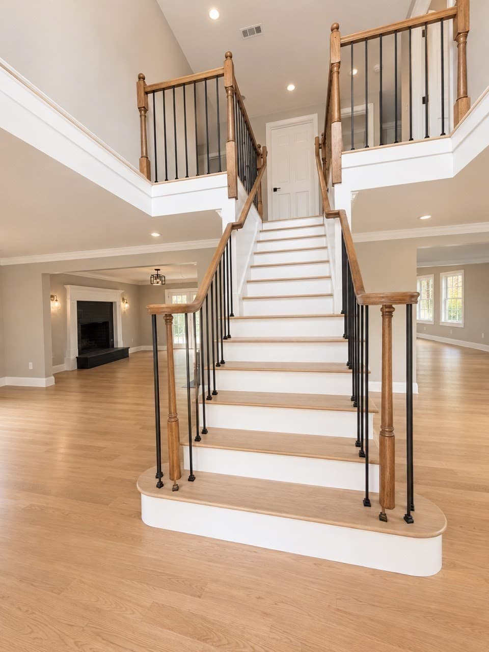 Single Family Residence at 40 Brooks Pond Rd, Spencer MA 01562, photo 6 of 40