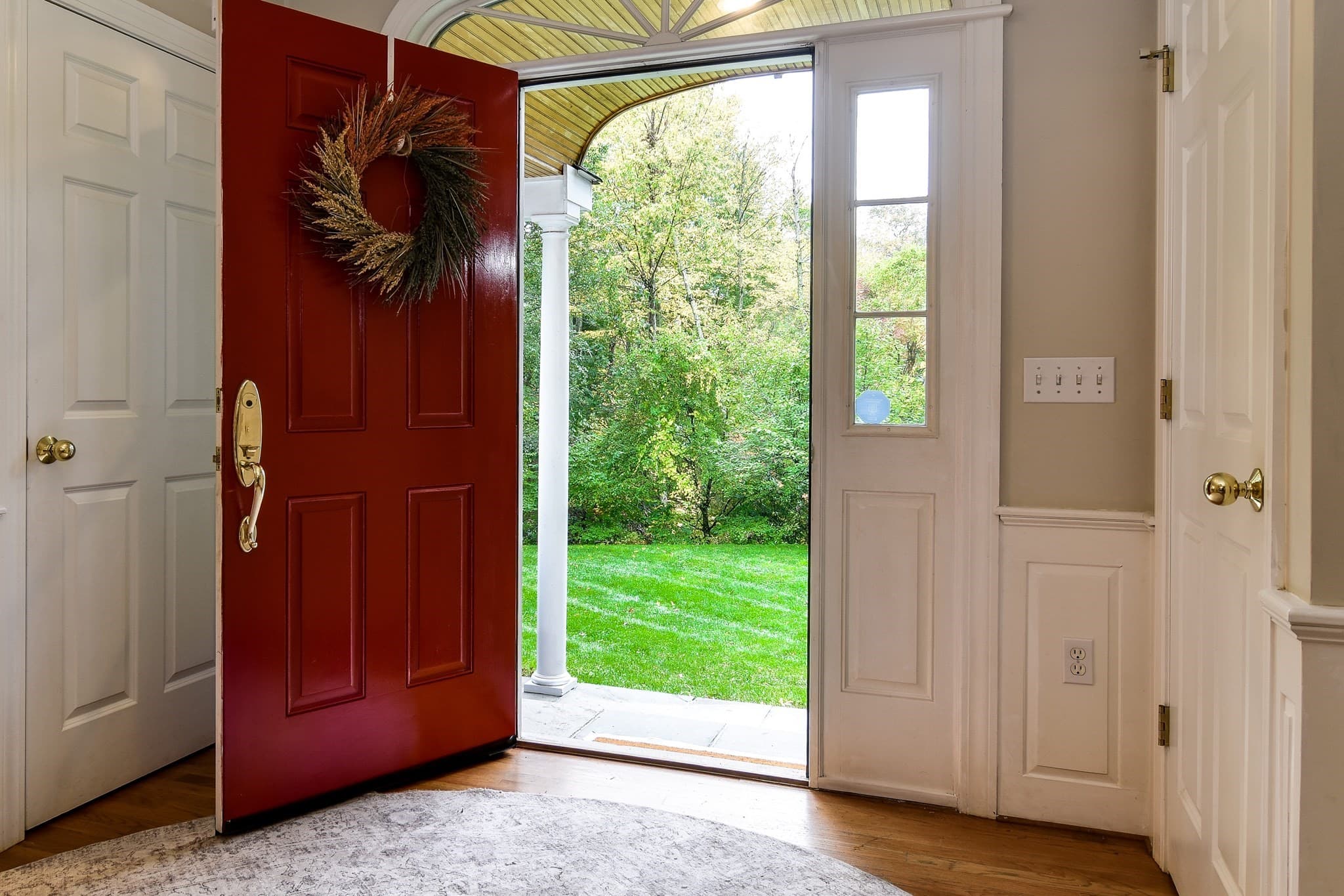 Single Family Residence at 35 Johnson Drive, Holliston MA 01746, photo 2 of 42