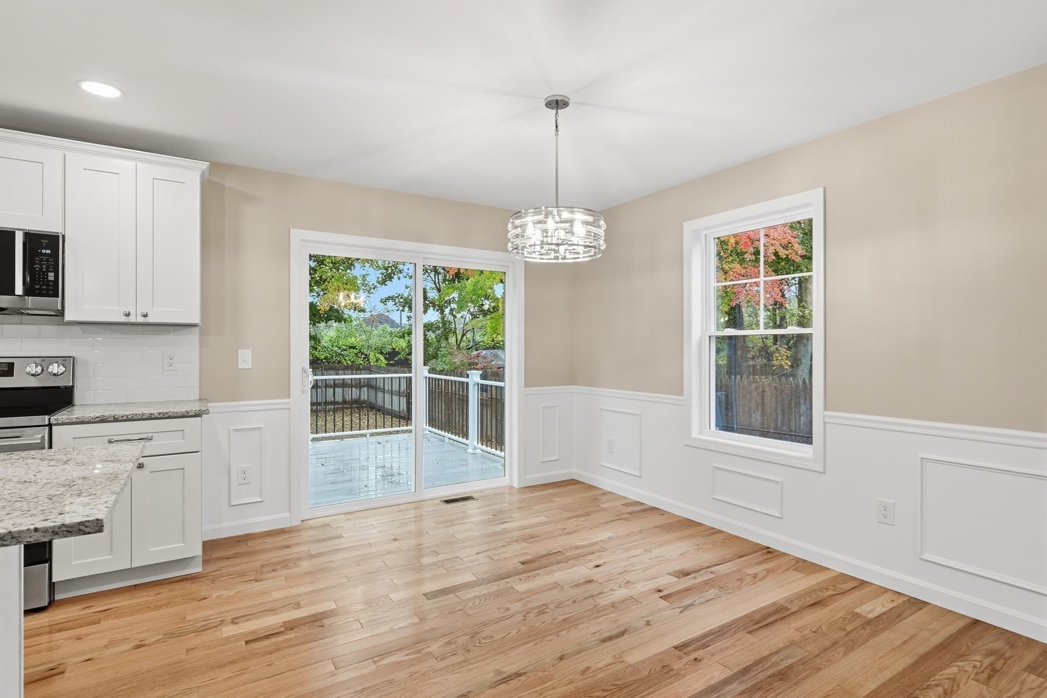 Single Family Residence at 167 Dorset St, Springfield MA 01108, photo 12 of 42