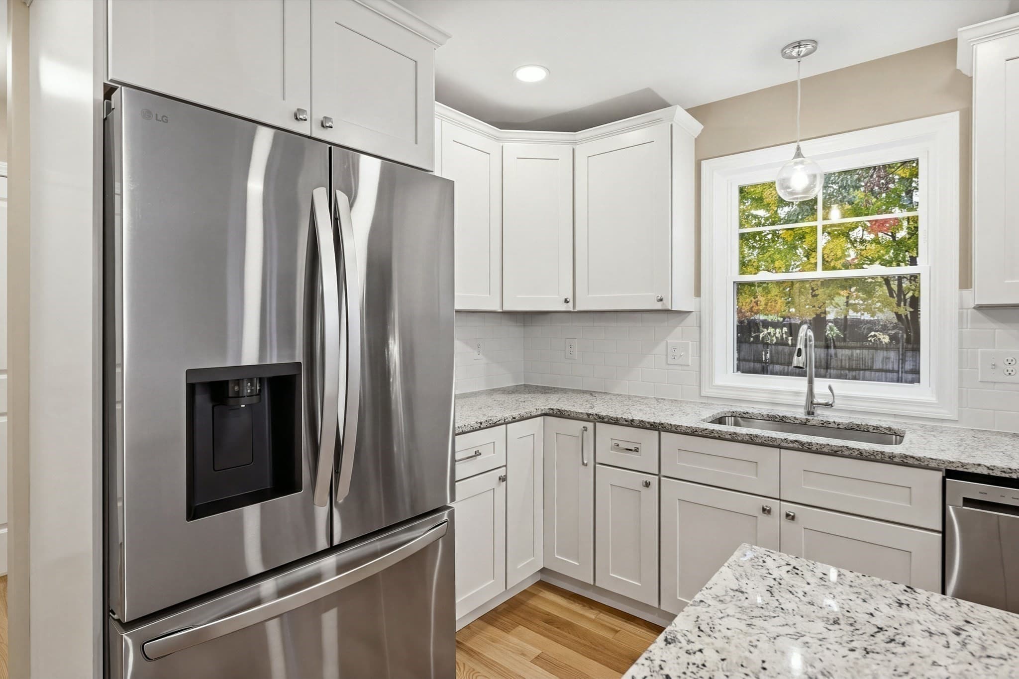Single Family Residence at 167 Dorset St, Springfield MA 01108, photo 20 of 42