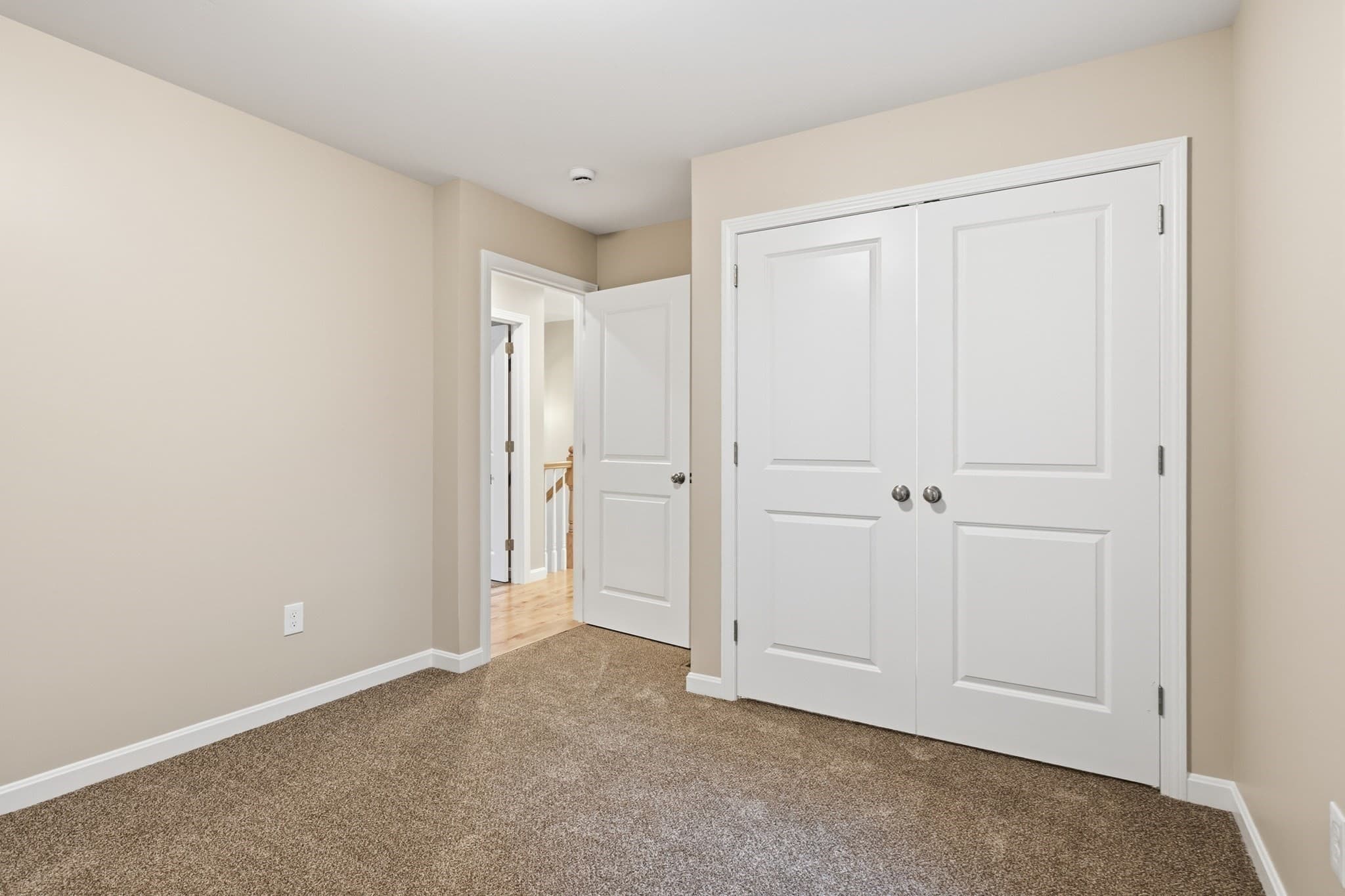 Single Family Residence at 167 Dorset St, Springfield MA 01108, photo 29 of 42