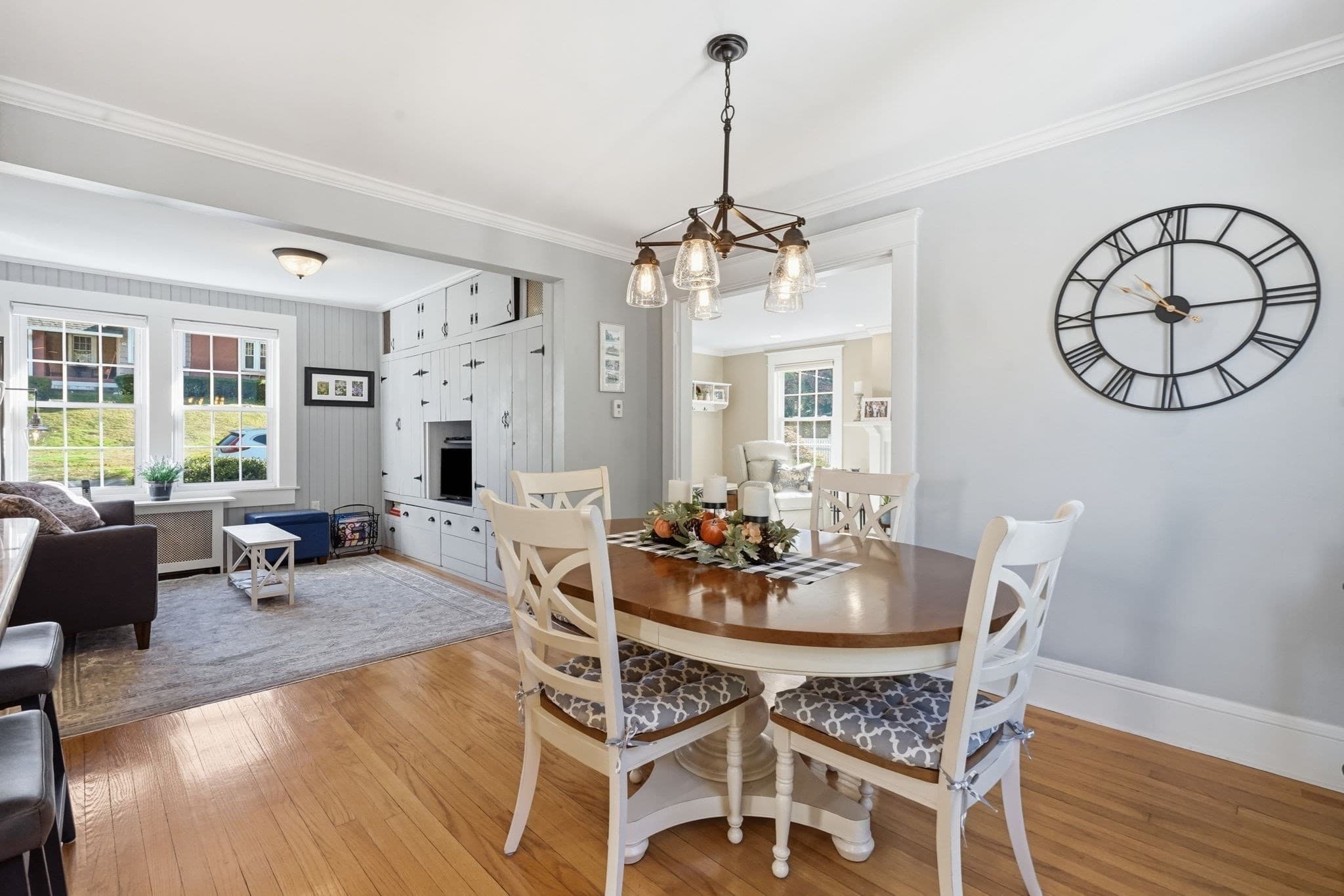Single Family Residence at 41 Lower Beverly Hls, West Springfield MA 01089, photo 13 of 41