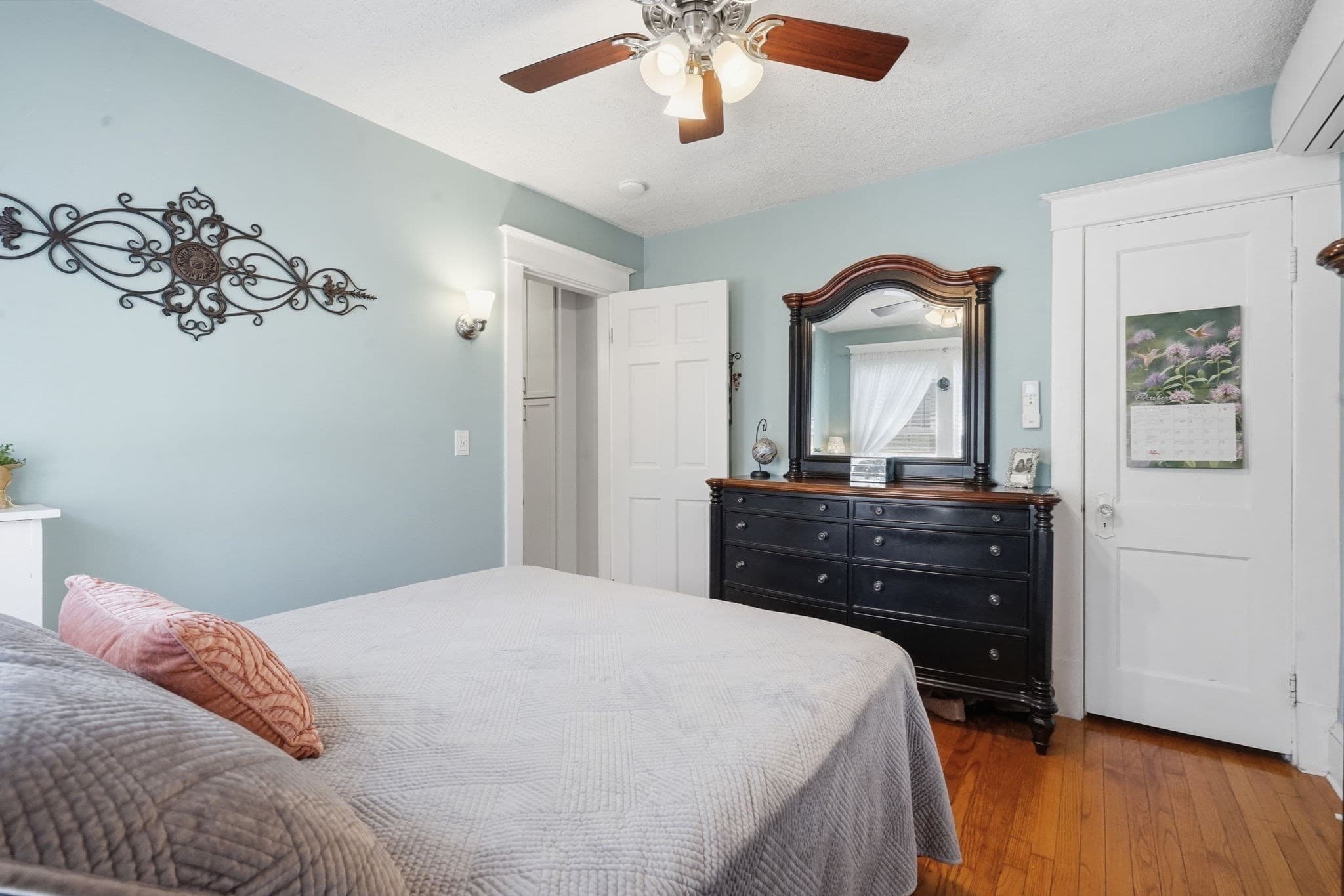 Single Family Residence at 41 Lower Beverly Hls, West Springfield MA 01089, photo 19 of 41