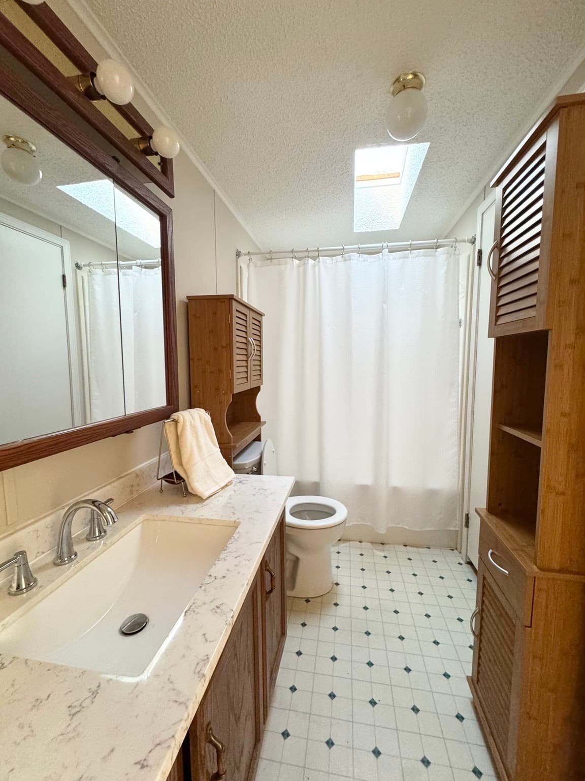 Mobile Home at 23 Chesapeake Rd, Holbrook MA 02343, photo 7 of 9