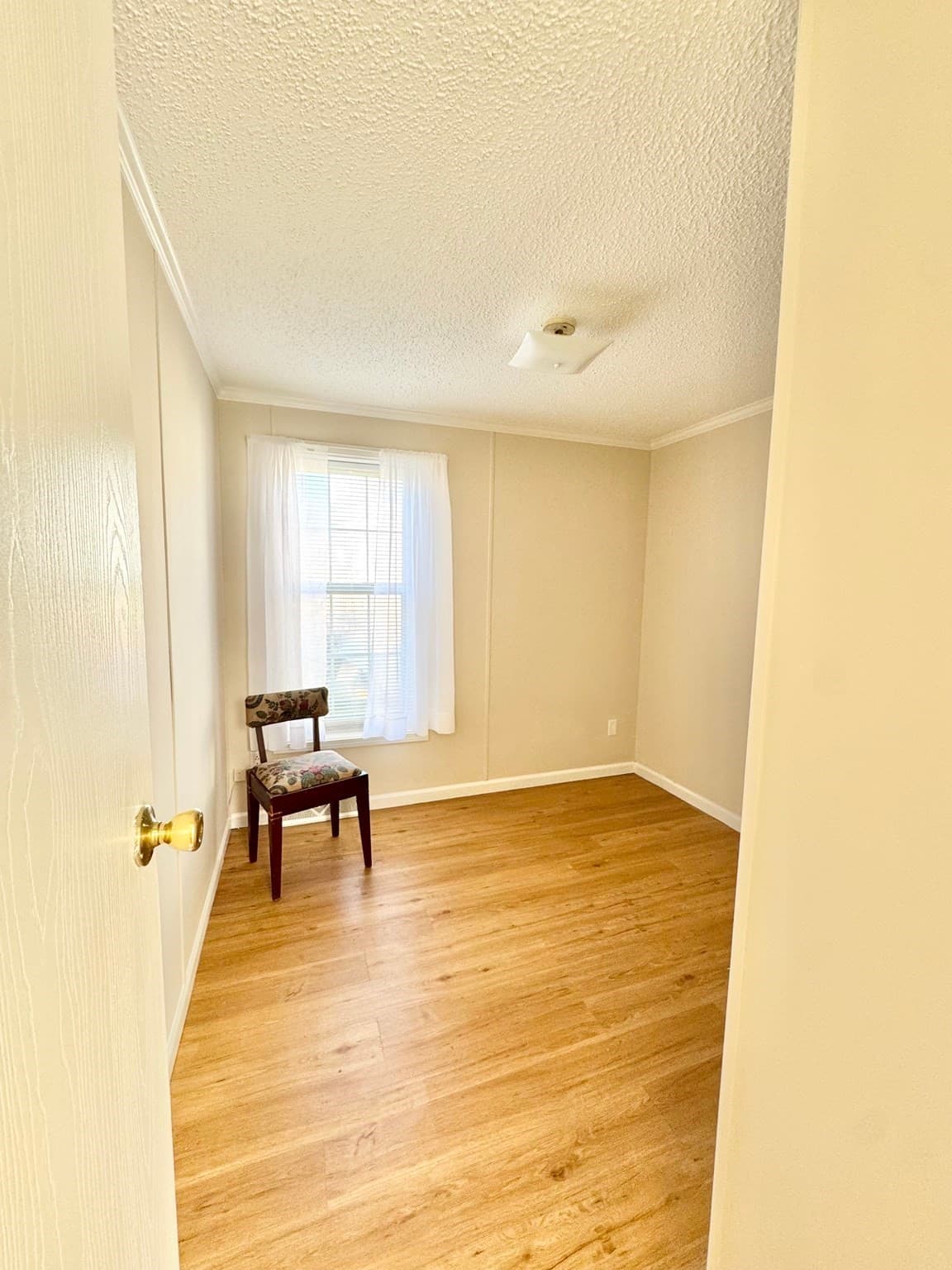 Mobile Home at 23 Chesapeake Rd, Holbrook MA 02343, photo 9 of 9