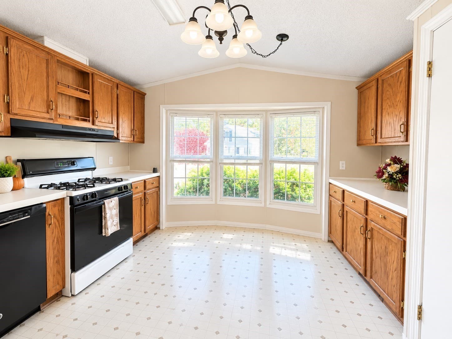 Mobile Home at 23 Chesapeake Rd, Holbrook MA 02343, photo 4 of 9