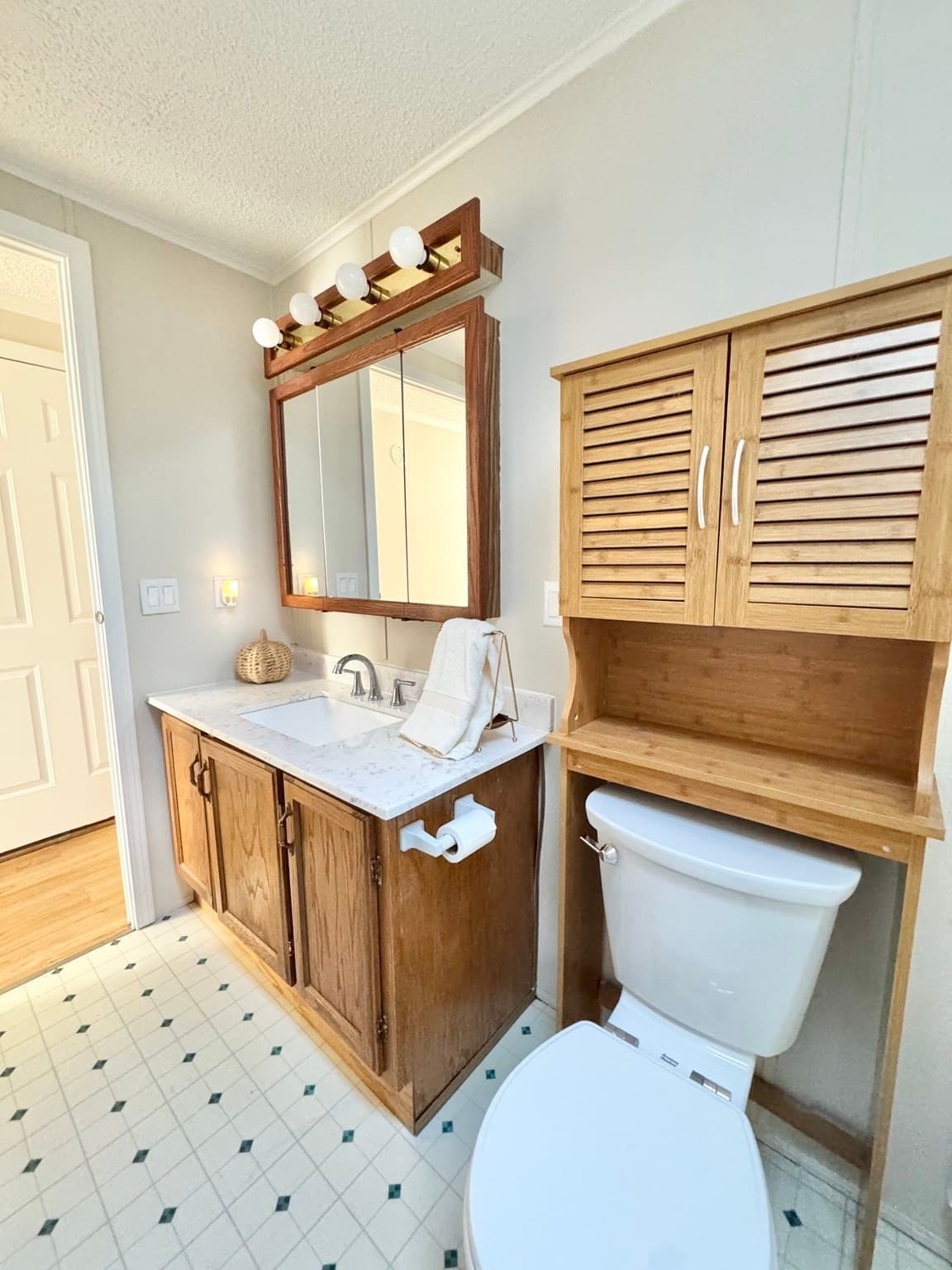 Mobile Home at 23 Chesapeake Rd, Holbrook MA 02343, photo 8 of 9