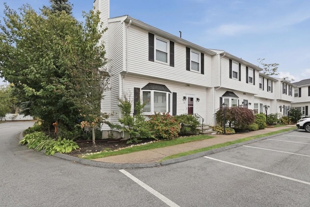 Condominium at 50 Hicks Avenue # 16, Medford MA 02155, photo 2 of 42