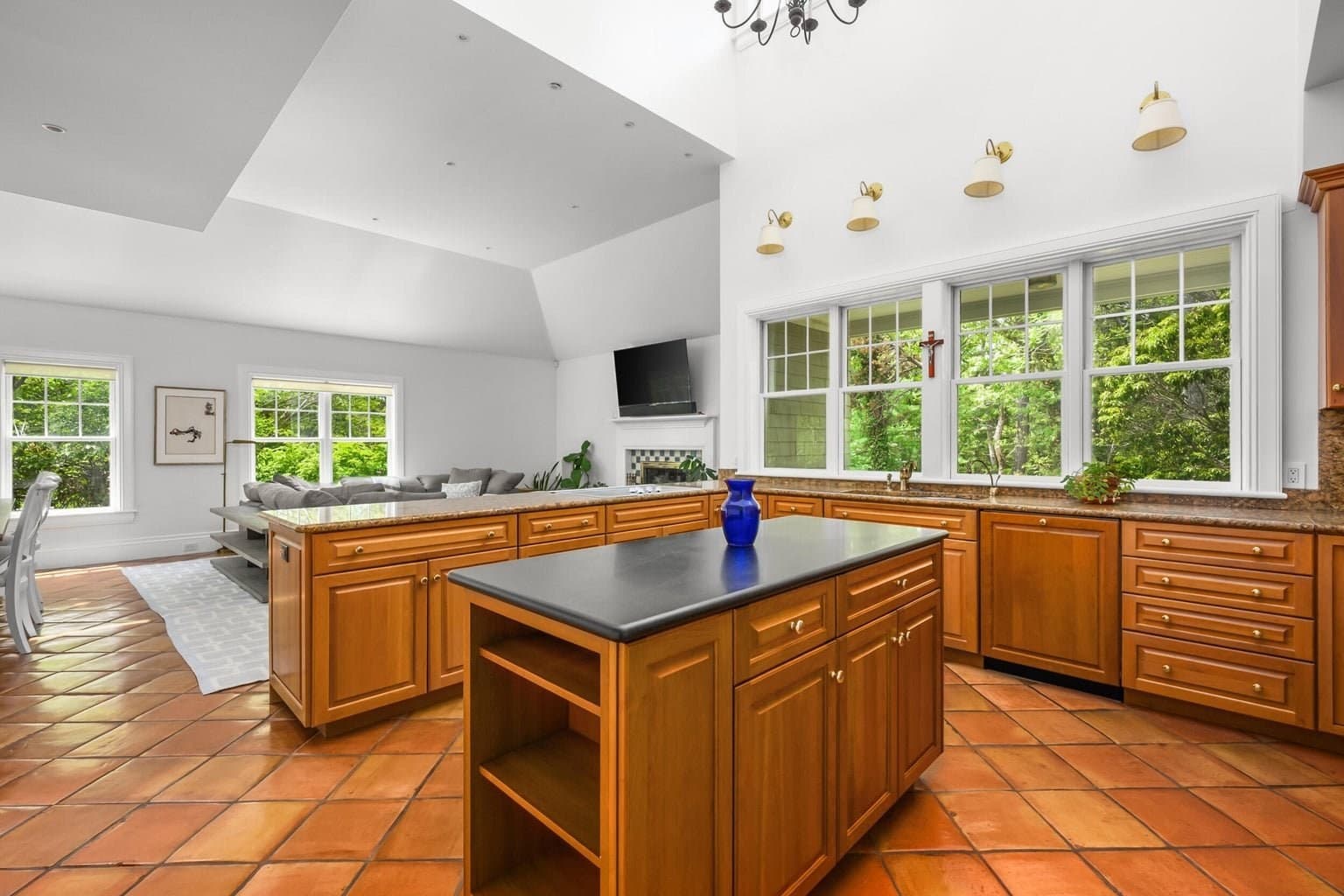 Single Family Residence at 140 Seapuit Road, Barnstable MA 02655, photo 17 of 41