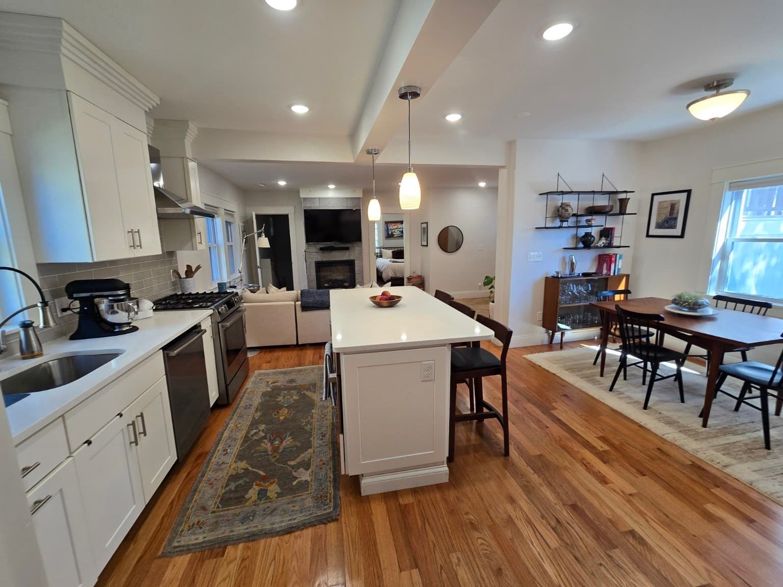 Condominium at 26 Porter St # 1, Somerville MA 02143, photo 5 of 8