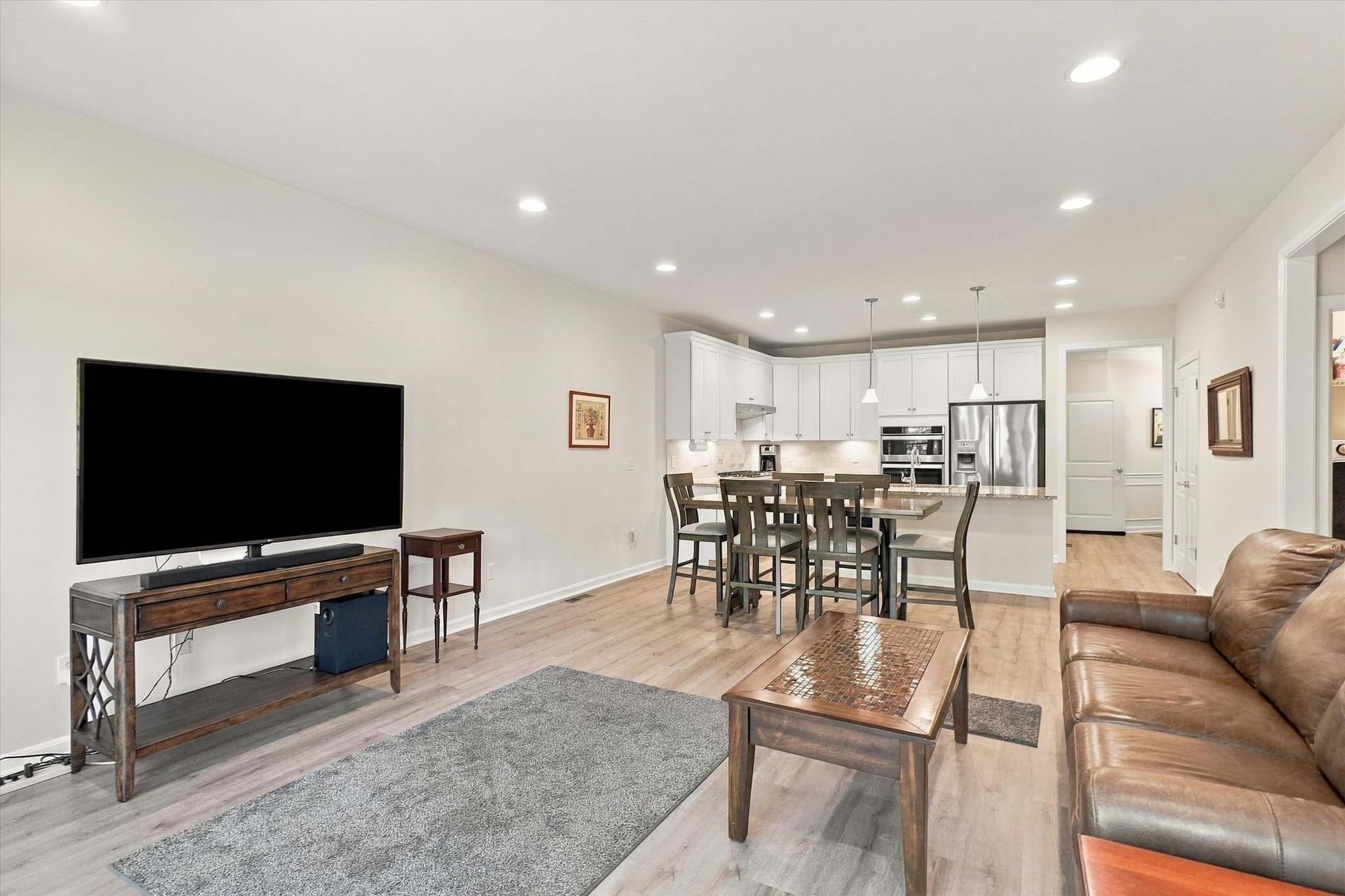 Condominium at 72 Shannon Way # 72, Upton MA 01568, Upton, photo 13 of 42