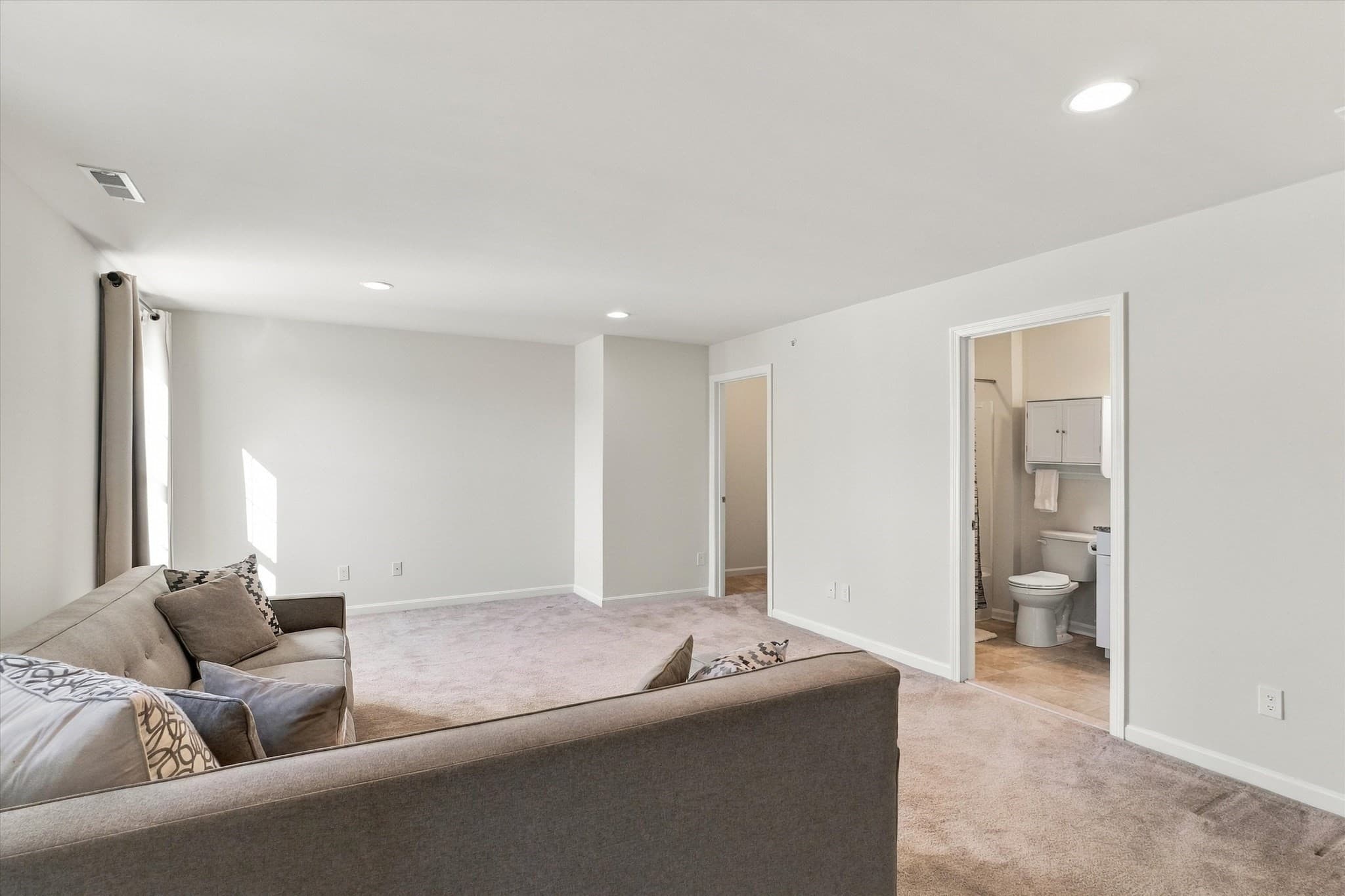 Condominium at 72 Shannon Way # 72, Upton MA 01568, Upton, photo 20 of 42