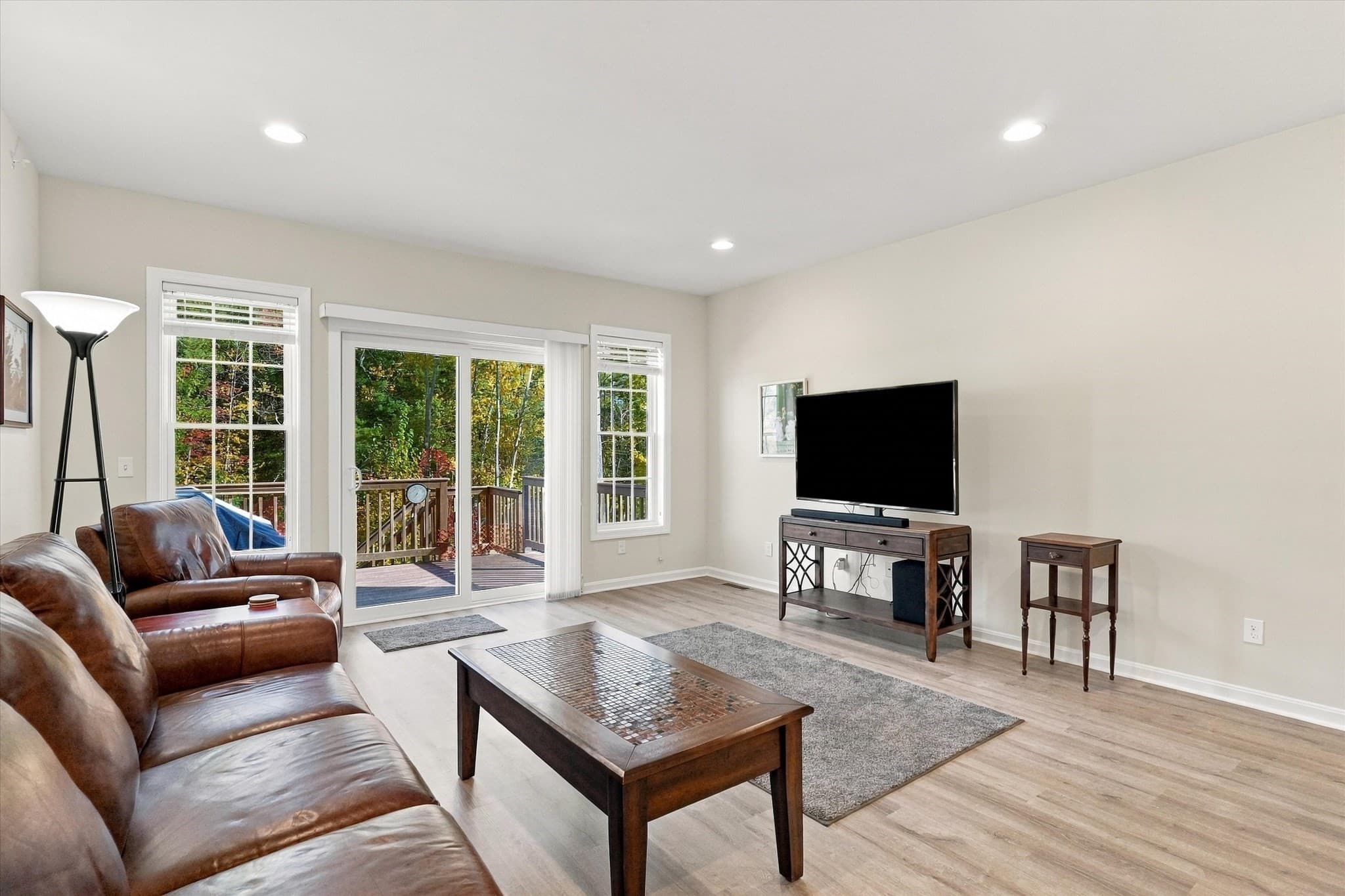 Condominium at 72 Shannon Way # 72, Upton MA 01568, Upton, photo 11 of 42