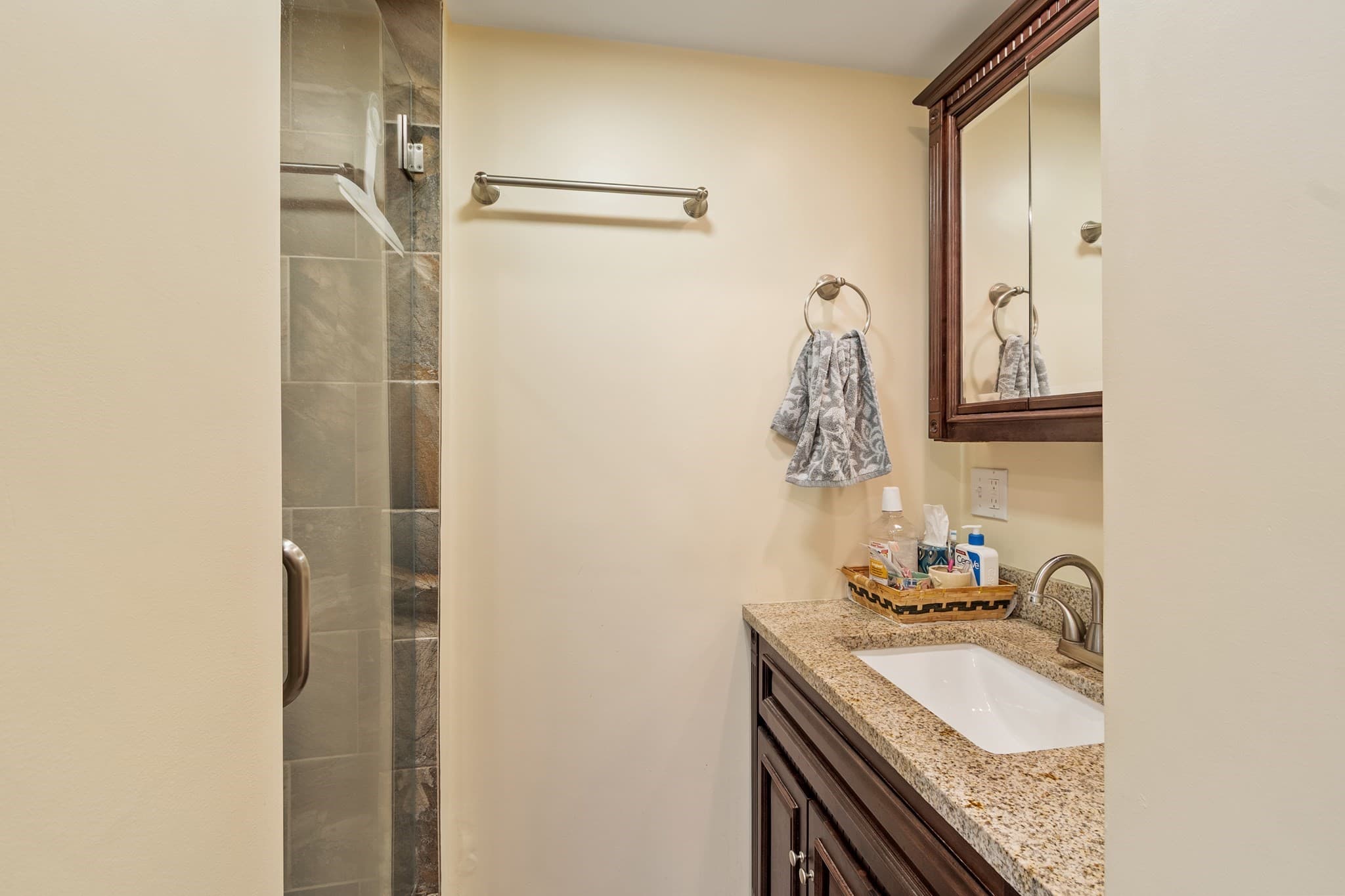 Single Family Residence at 54 River St, Billerica MA 01821, photo 17 of 42