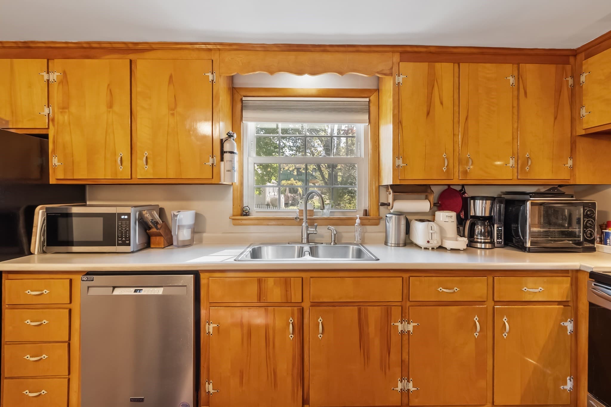 Single Family Residence at 54 River St, Billerica MA 01821, photo 21 of 42