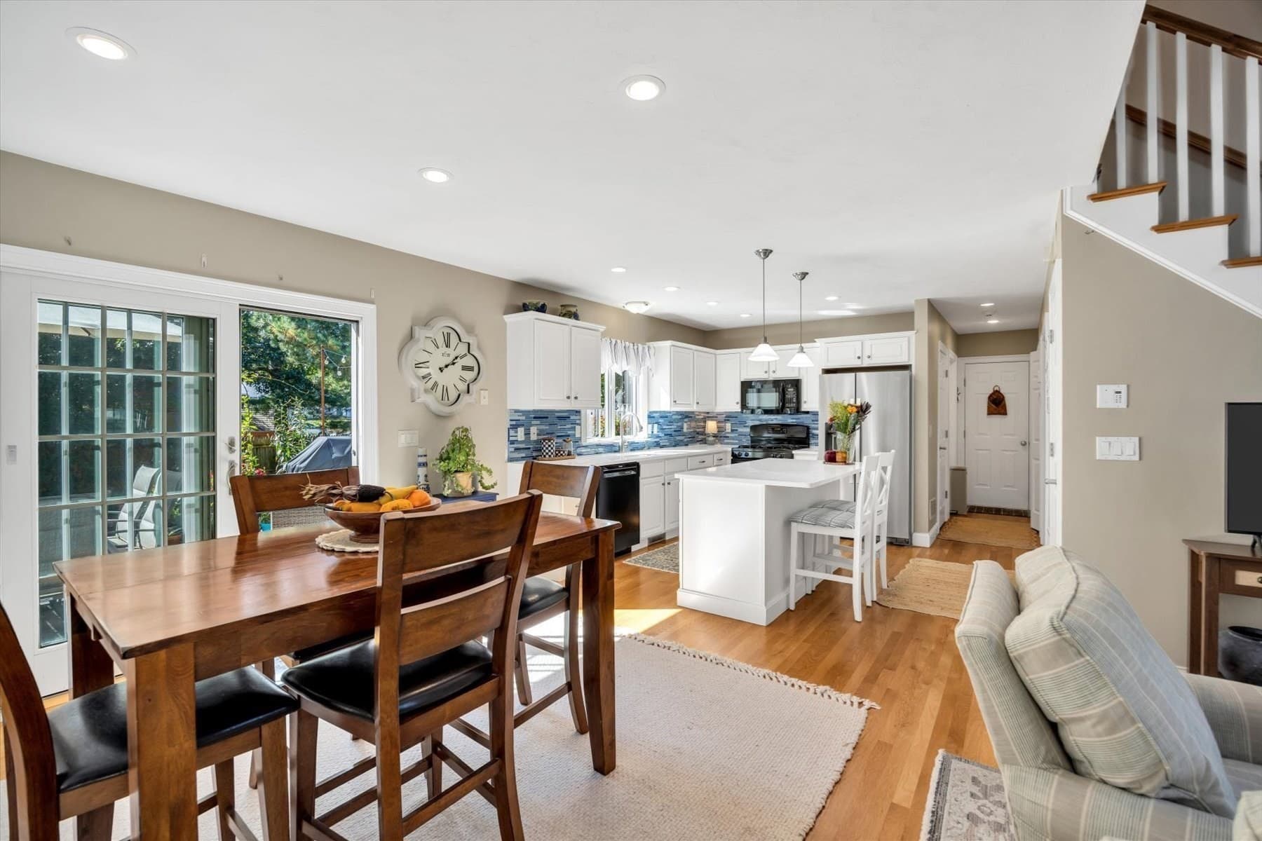 Single Family Residence at 13 Nightingale Dr, Yarmouth MA 02664, photo 11 of 39