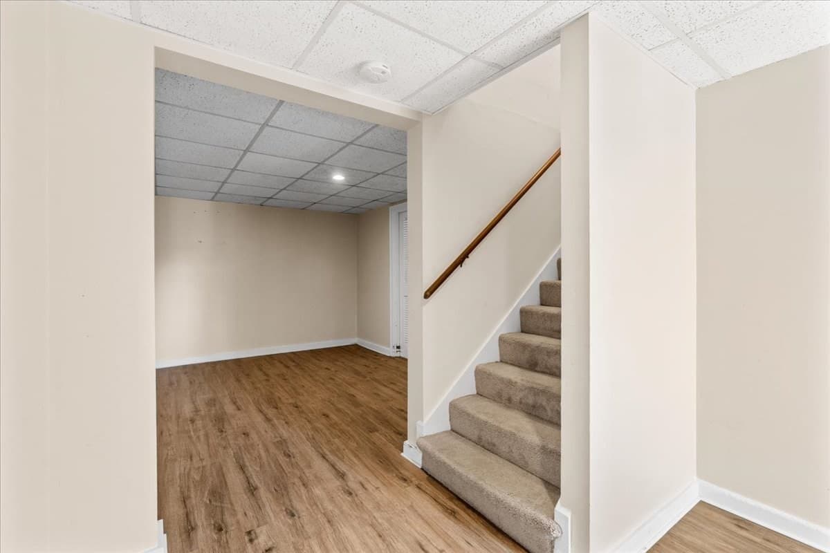 Single Family Residence at 20 Lincoln St, Millville MA 01529, Millville, photo 23 of 30