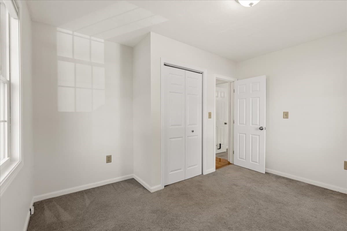 Single Family Residence at 20 Lincoln St, Millville MA 01529, Millville, photo 21 of 30