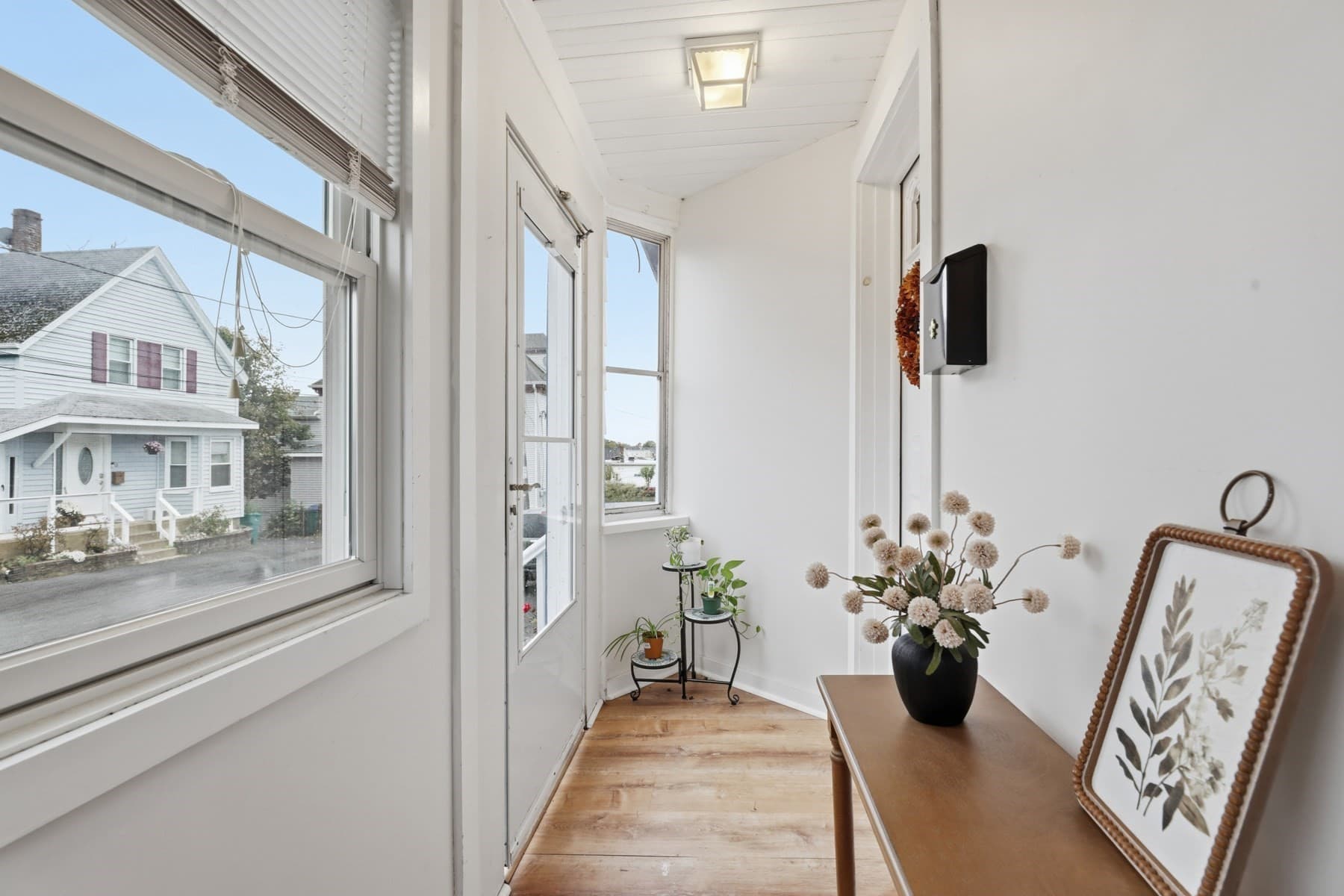 Single Family Residence at 9 Rust St, Lynn MA 01902, Lynn, photo 2 of 29