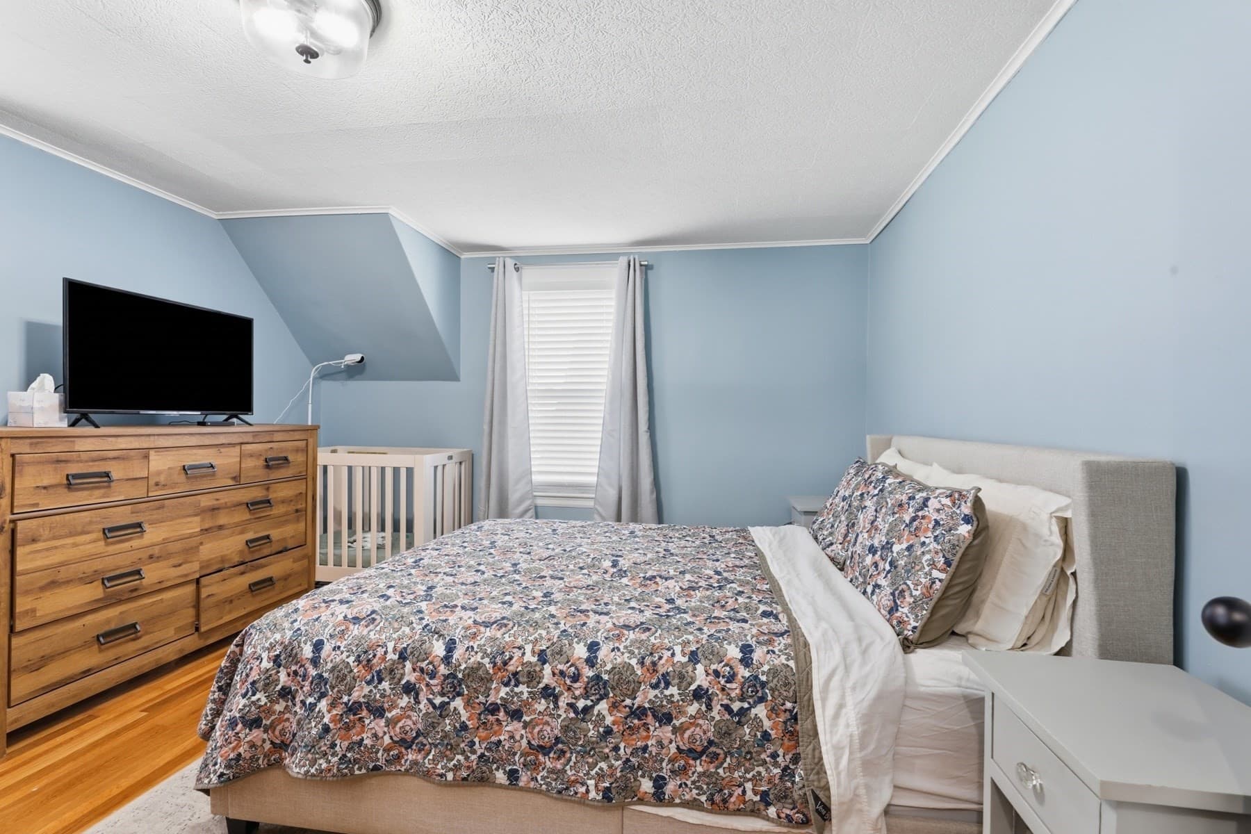 Single Family Residence at 9 Rust St, Lynn MA 01902, Lynn, photo 17 of 29
