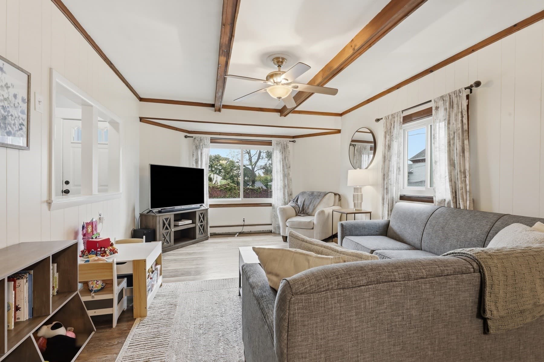 Single Family Residence at 9 Rust St, Lynn MA 01902, Lynn, photo 3 of 29