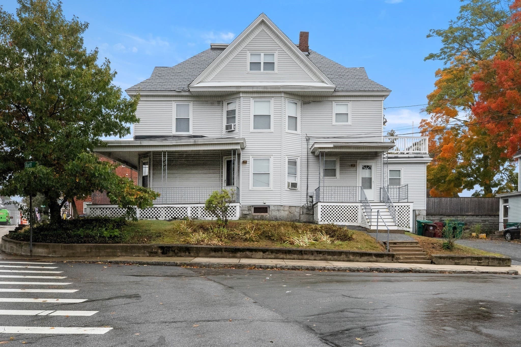 4 Family at 221-223 Pine St., Lowell MA 01851, Lowell, photo 2 of 38